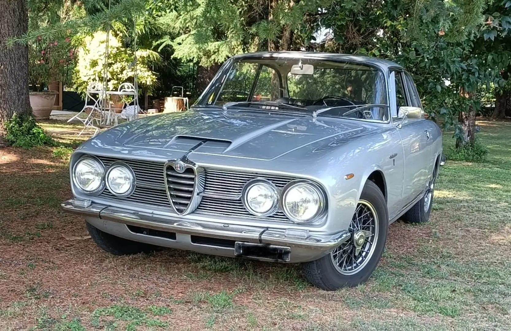 Alfa Romeo Sprint 2600 Silber - 1