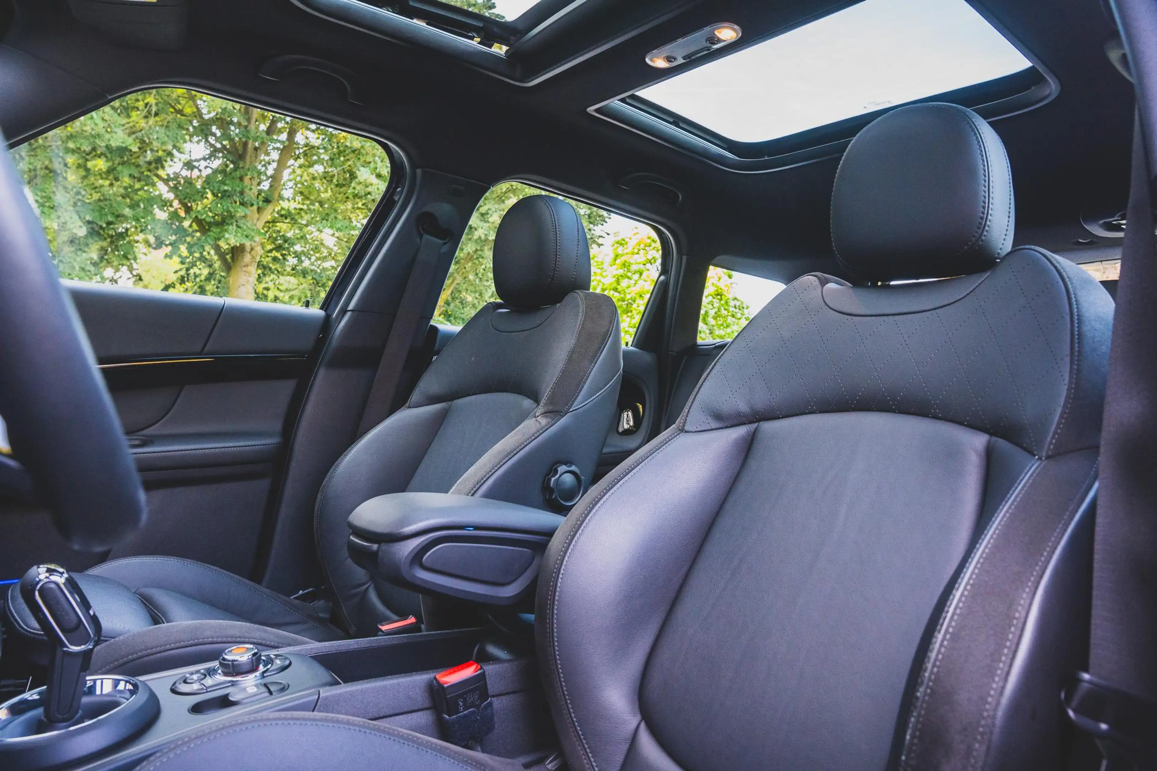 MINI Cooper S Countryman 2.0 Chili TREKHAAK | PANO | H&K | HUD | LEDER | KE — photo 6