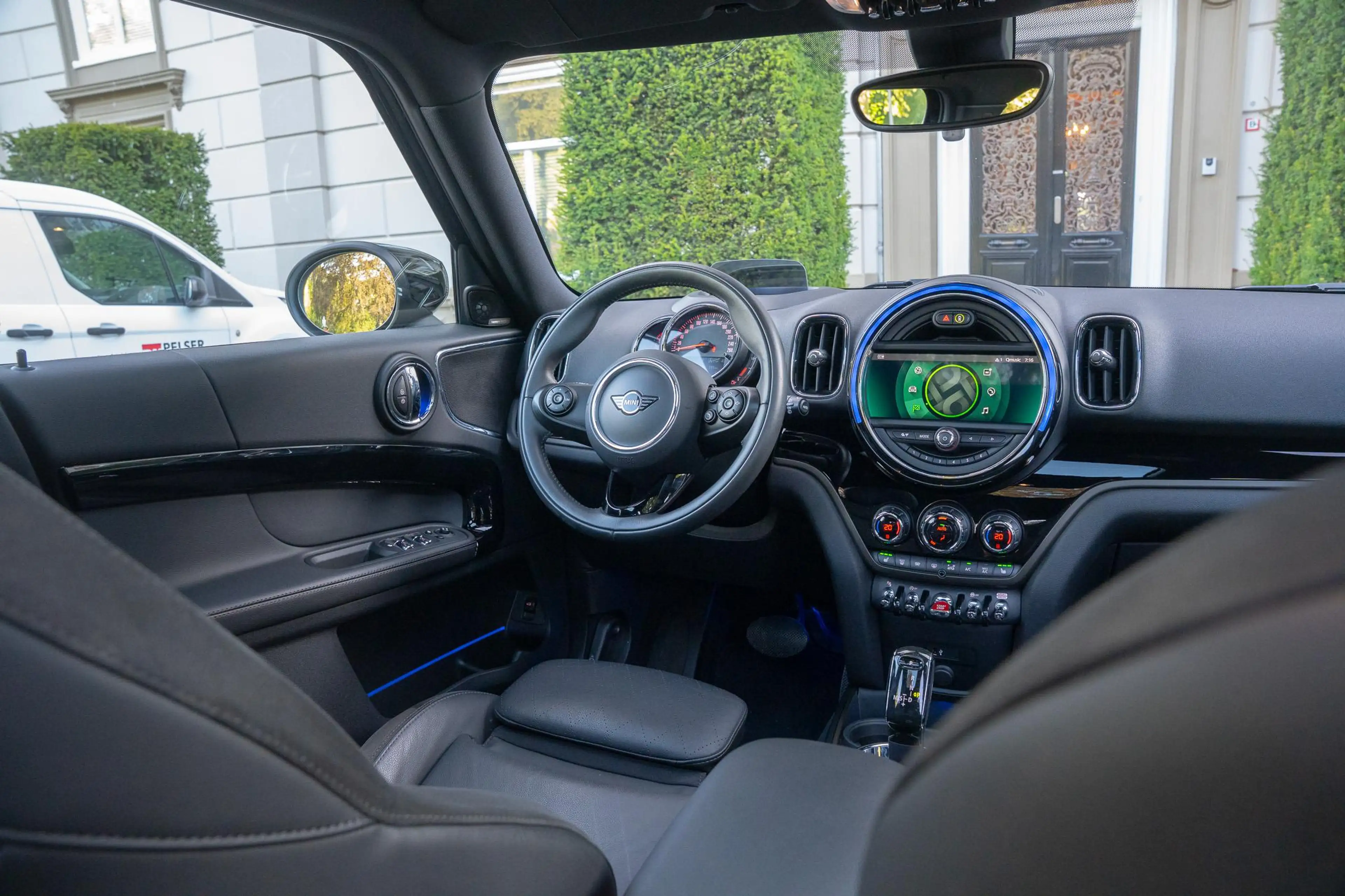 MINI Cooper S Countryman 2.0 Chili TREKHAAK | PANO | H&K | HUD | LEDER | KE — photo 37