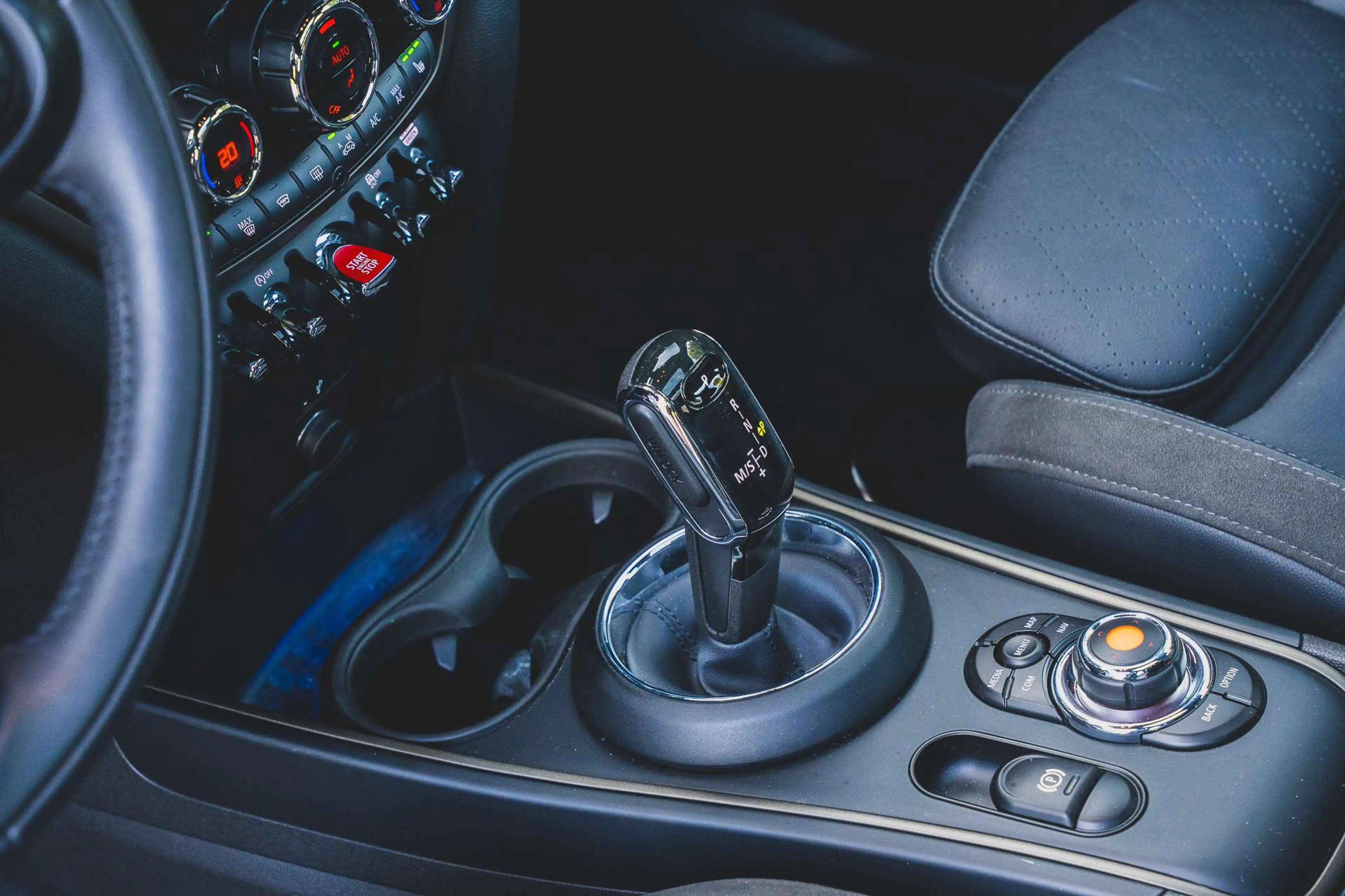 MINI Cooper S Countryman 2.0 Chili TREKHAAK | PANO | H&K | HUD | LEDER | KE — photo 12