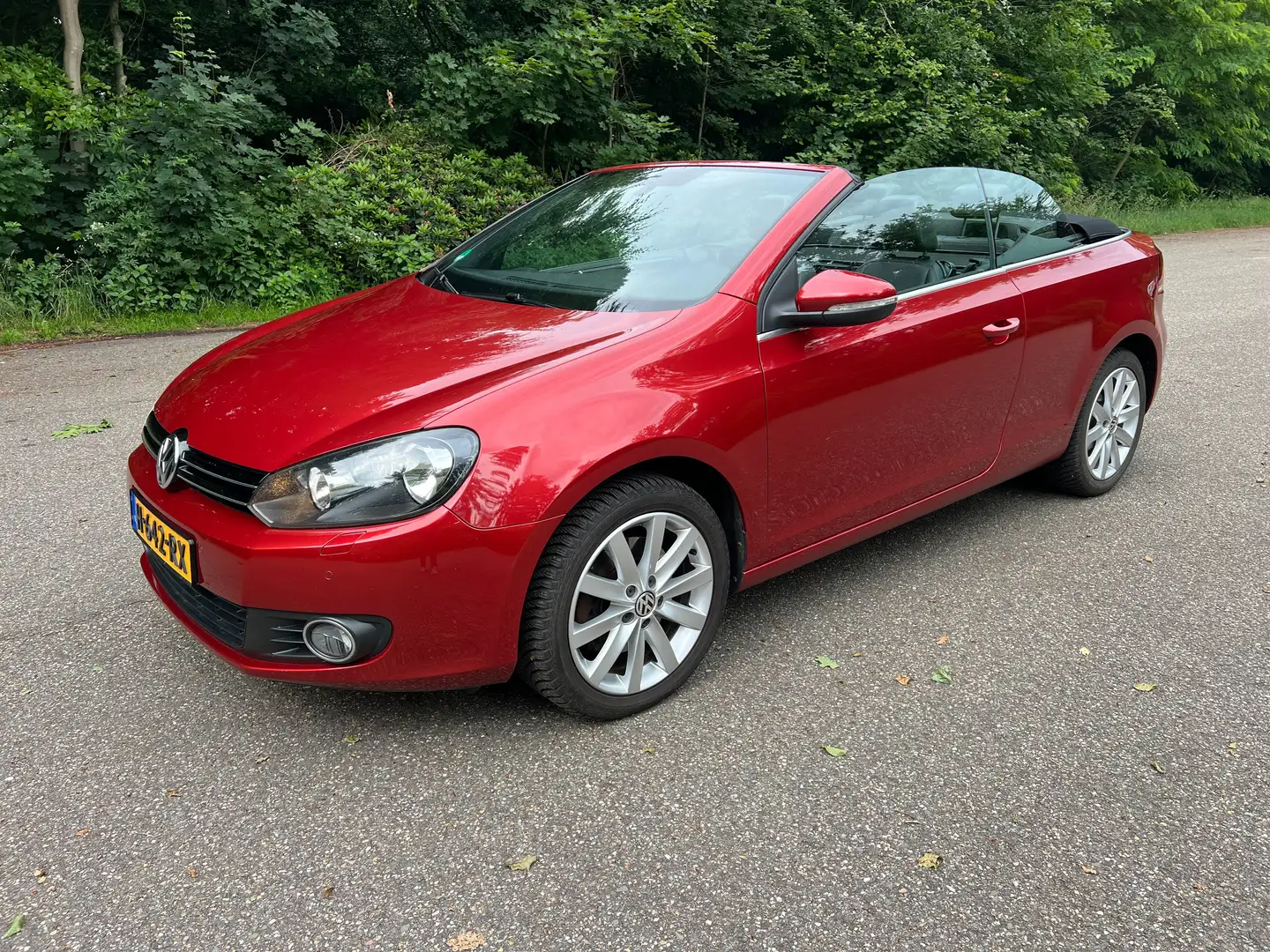 Volkswagen Golf Cabriolet 1.4 TSI 160PK 7-DSG 140dkm Trekhaak Airco Roşu - 2