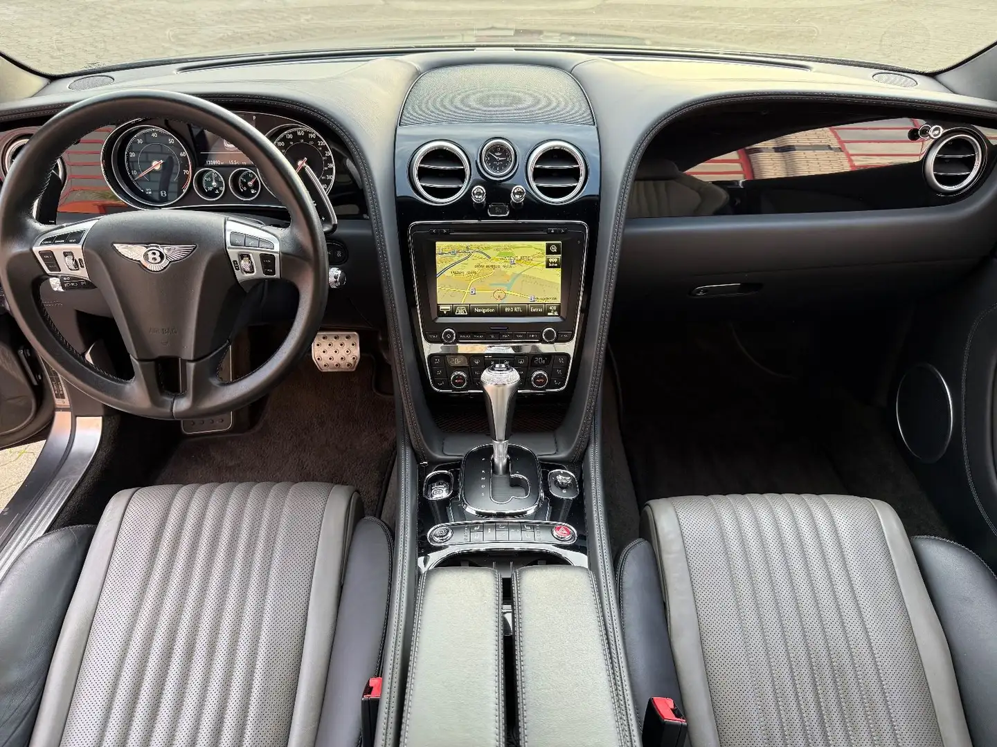 Bentley Continental GT CONTINENTAL GT 6.0 W12 4WD, DE, BENTLEY SERVICE Grau - 2