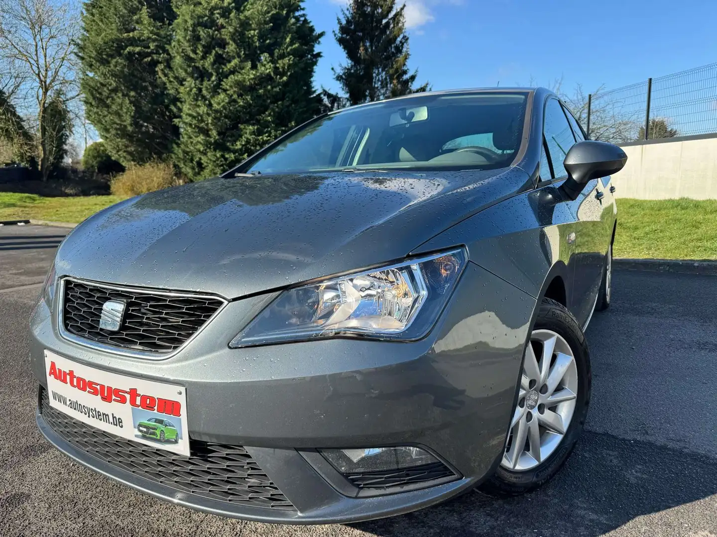 SEAT Ibiza 1.2i Reference*Euro5*Garantie 1an*Carpass* Gris - 1