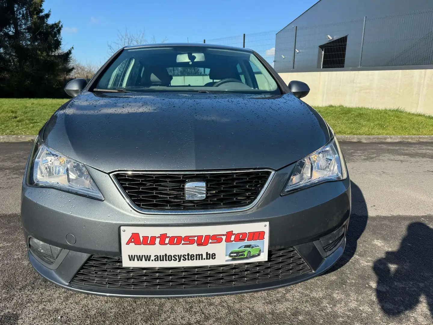 SEAT Ibiza 1.2i Reference*Euro5*Garantie 1an*Carpass* Gris - 2