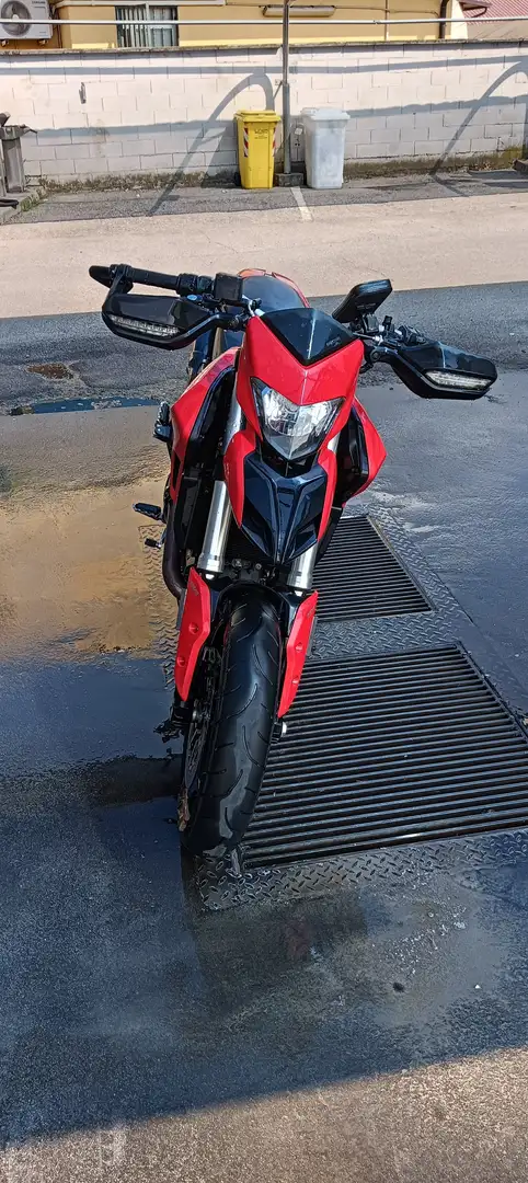 Ducati Hypermotard 939 Roşu - 1