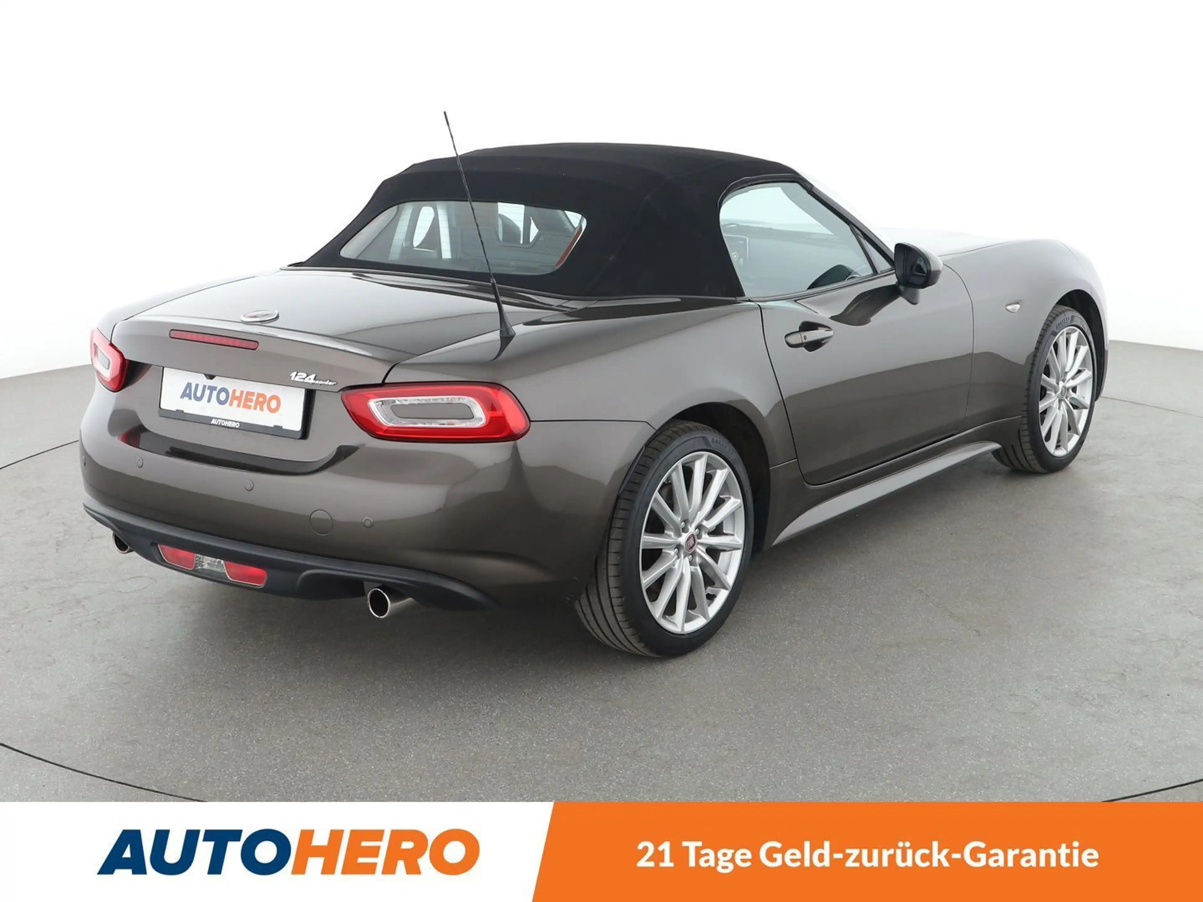 Fiat 124 Spider 1.4 Turbo Lusso*NAVI*LED*CAM*PDC*SHZ*KLIMA* — photo 6