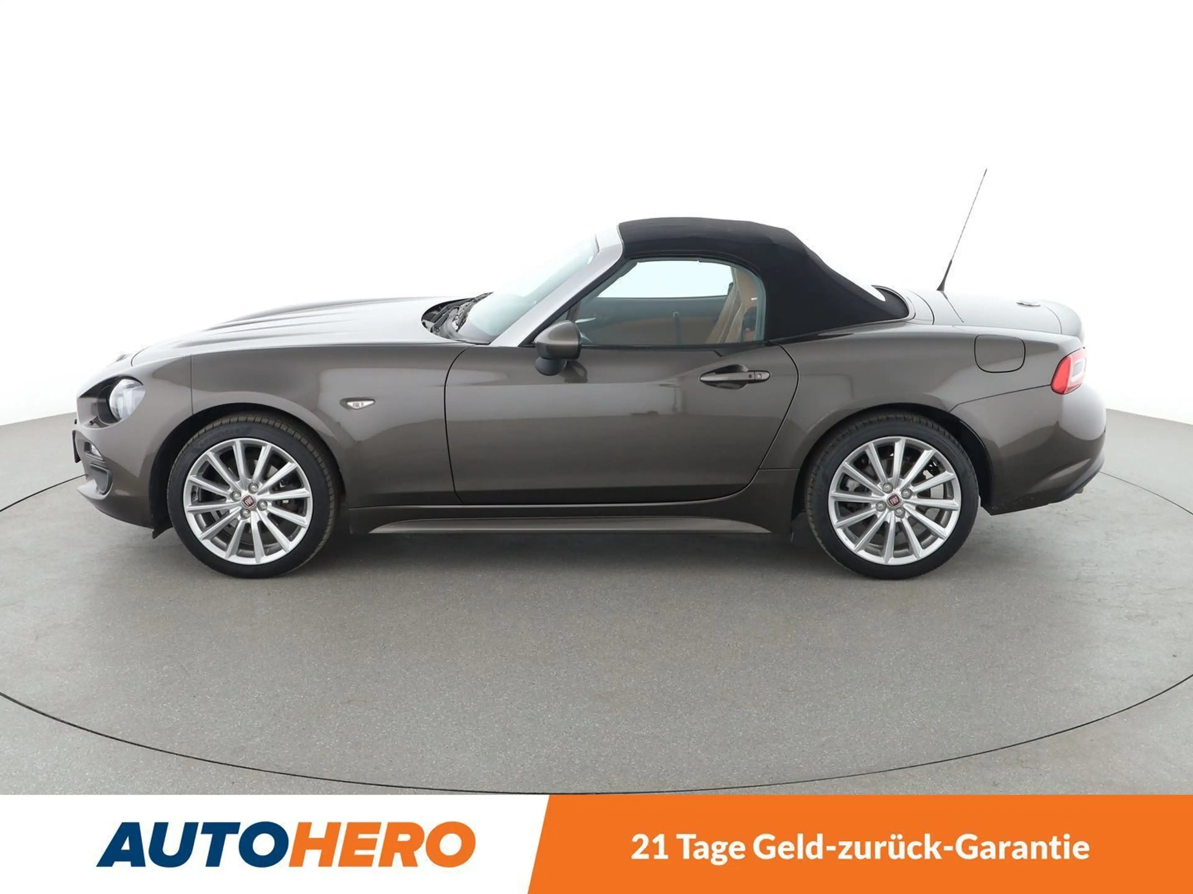 Fiat 124 Spider 1.4 Turbo Lusso*NAVI*LED*CAM*PDC*SHZ*KLIMA* — photo 3