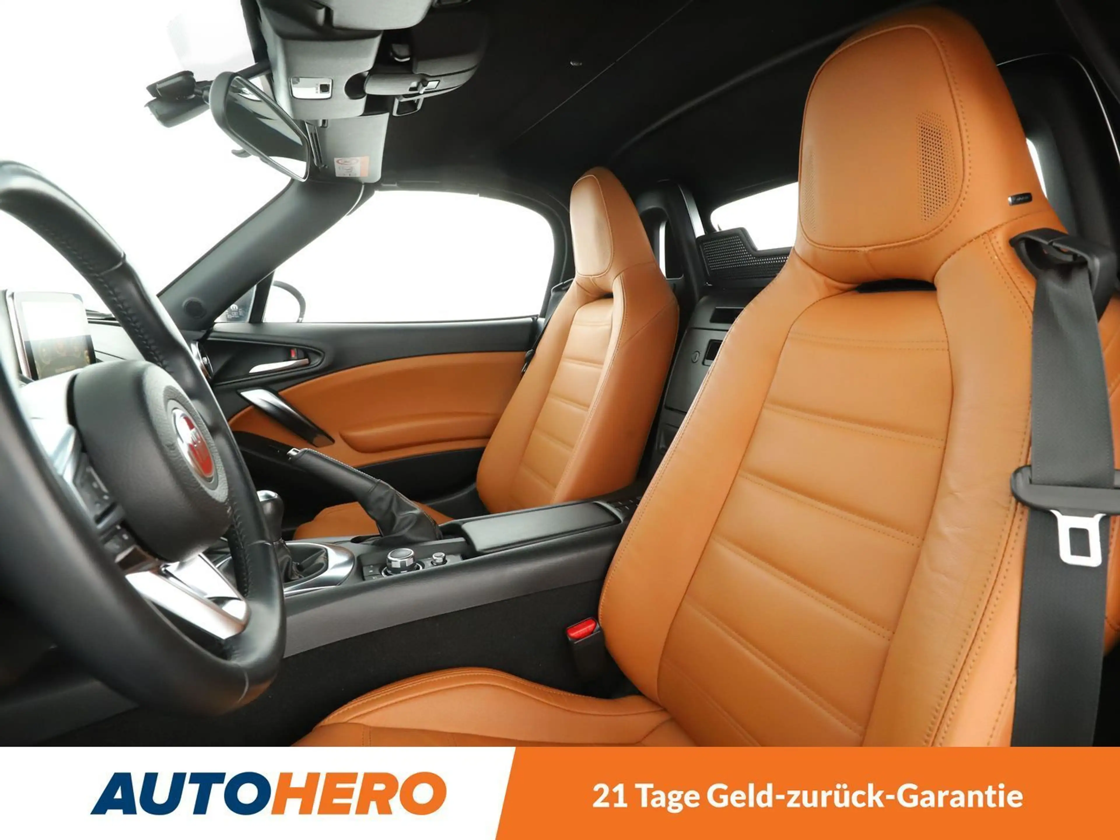 Fiat 124 Spider 1.4 Turbo Lusso*NAVI*LED*CAM*PDC*SHZ*KLIMA* — photo 10