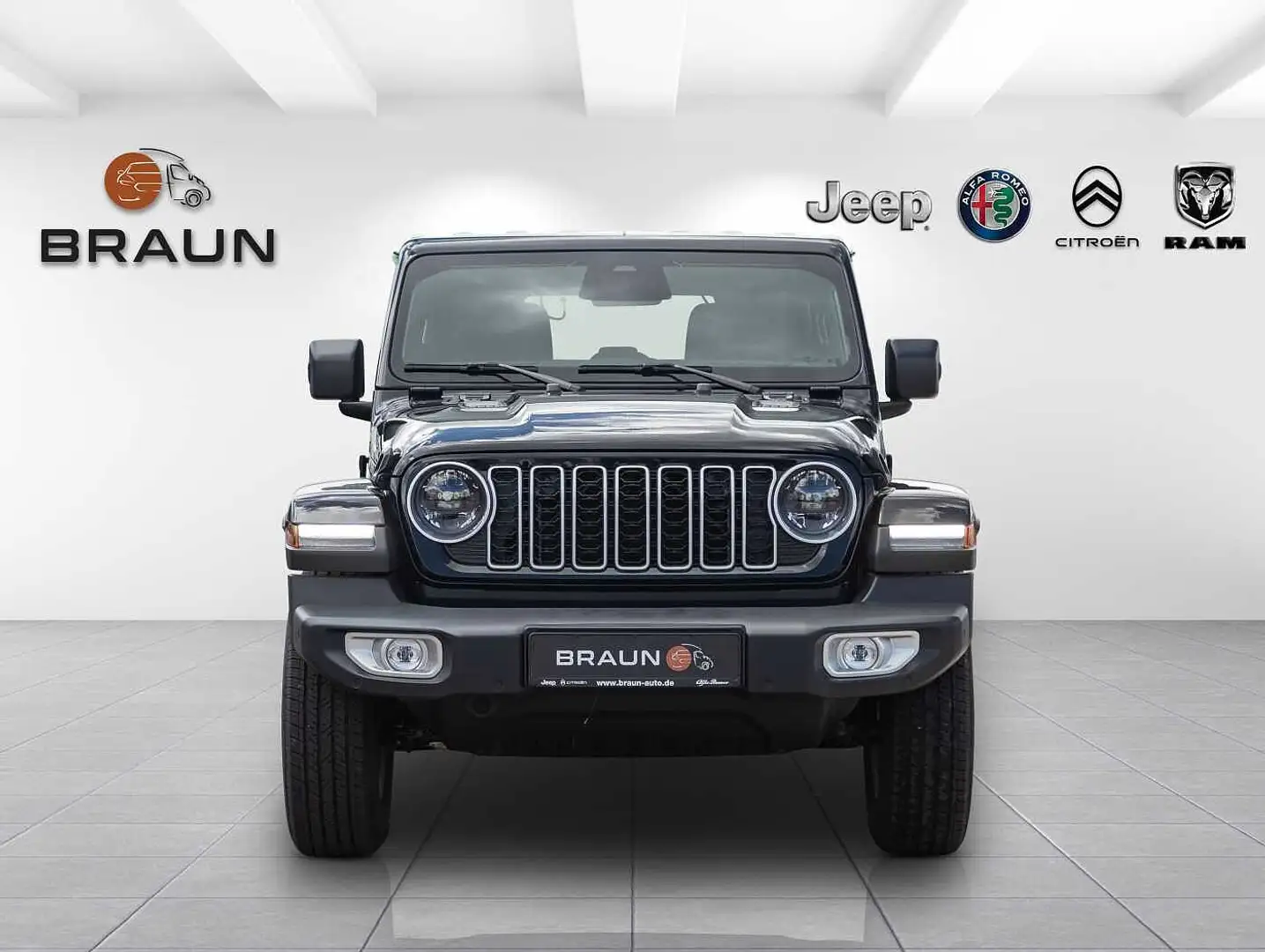 Jeep Wrangler MY24 Sahara 2.0l T-GDI Ultd. Schwarz - 2
