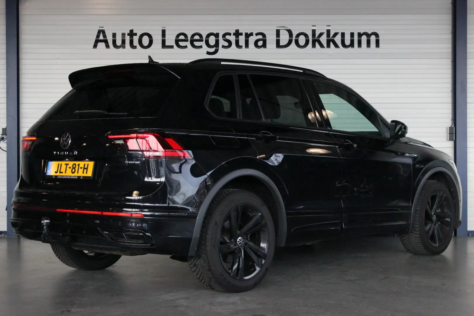 Volkswagen Tiguan 2.0 TSI 4Motion R-Line Black Style | Trekhaak | He Noir - 2