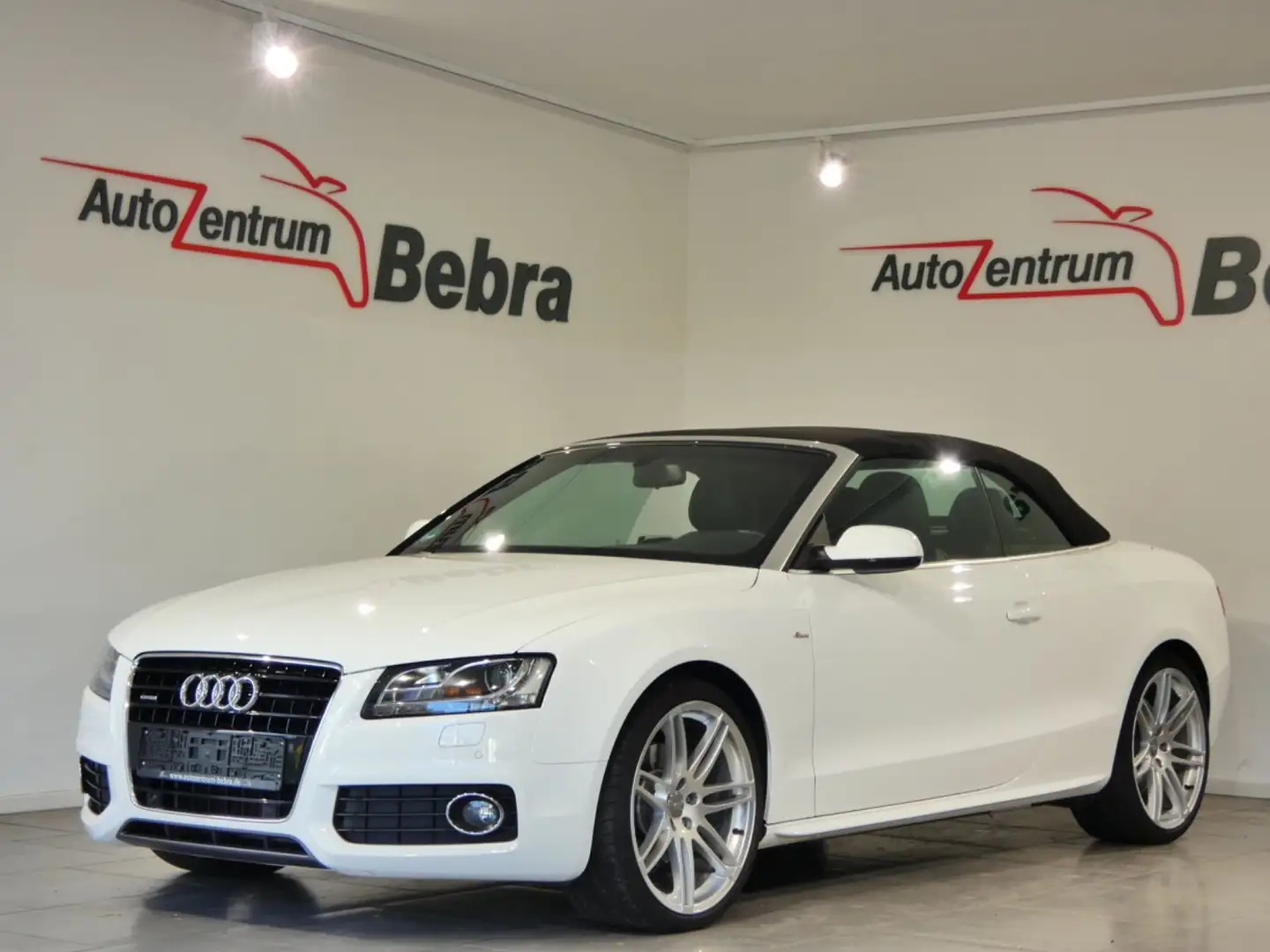 Audi A5 Cabriolet 3.2 FSI quattro S-Line Sport Plus Weiß - 1