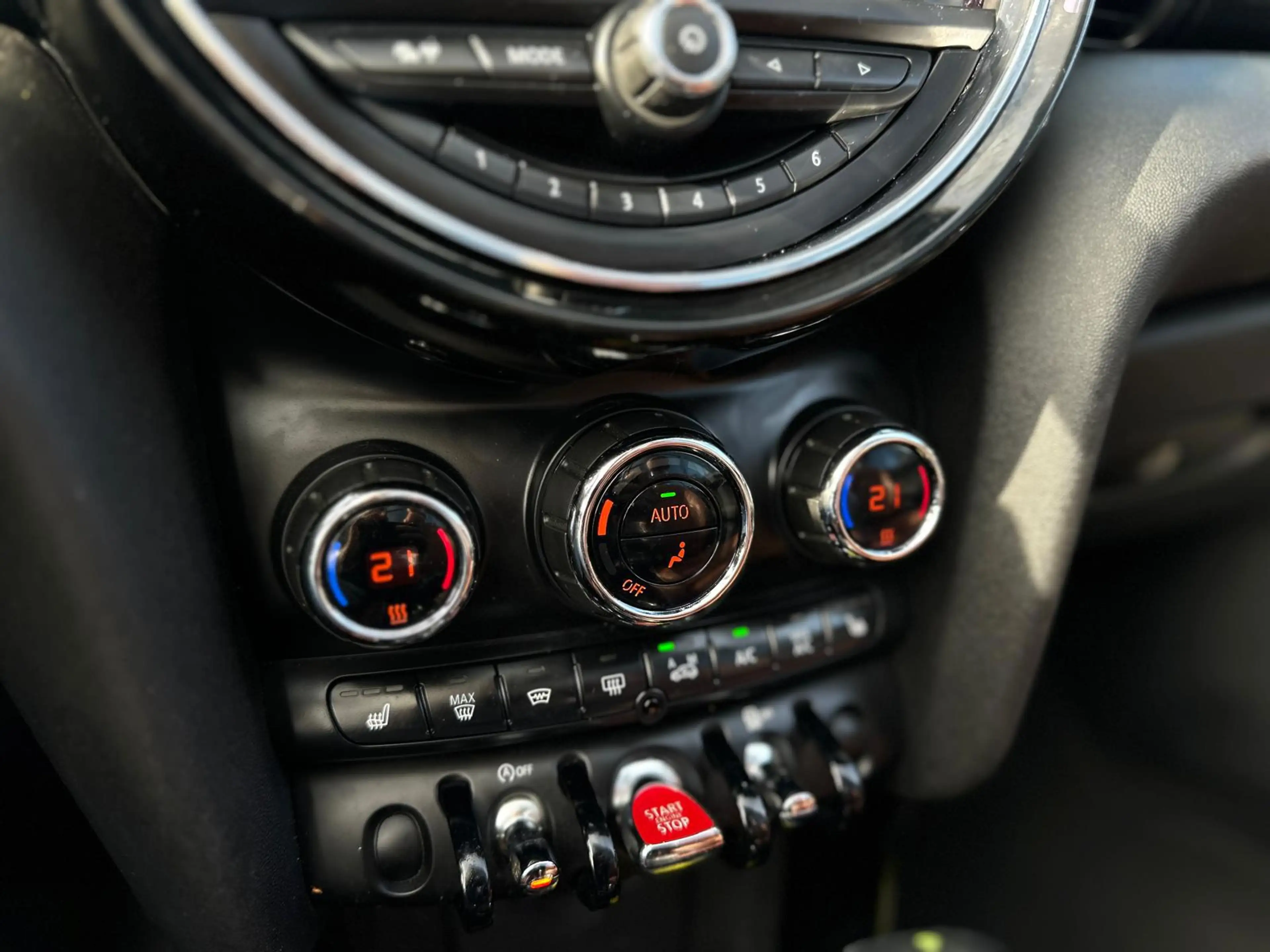 MINI Cooper S Cabrio 2.0 Chili Serious Business | Automaat | Leder | Ke — photo 39