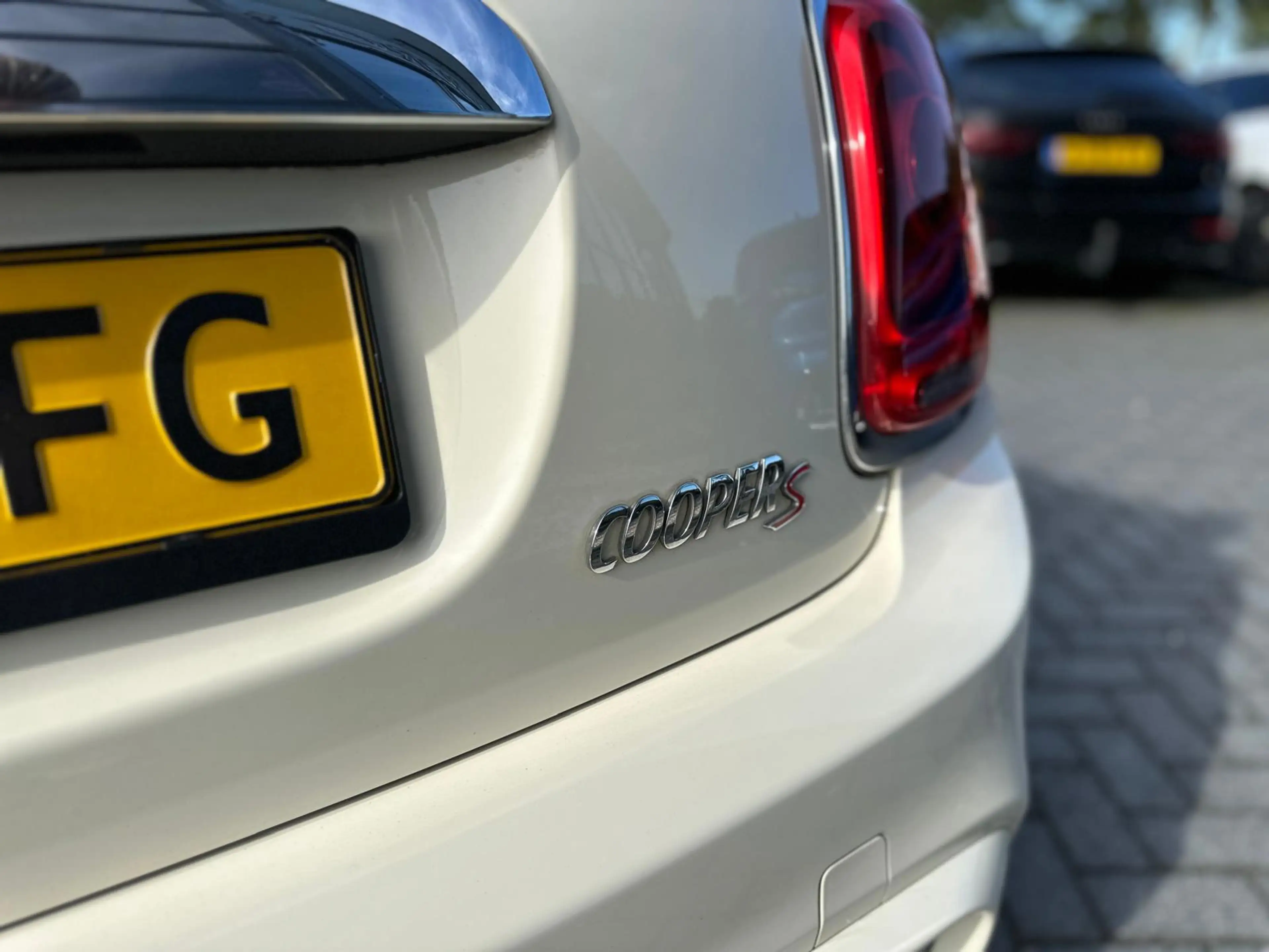 MINI Cooper S Cabrio 2.0 Chili Serious Business | Automaat | Leder | Ke — photo 6