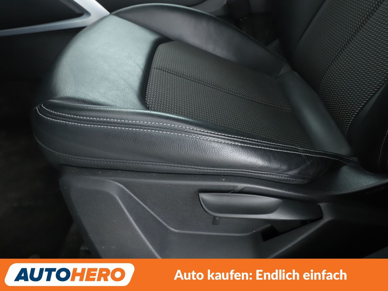Audi Q2 35 TFSI Sport Aut.*NAV*ACC*PDC*SHZ*ALU*KLIMA* — photo 26