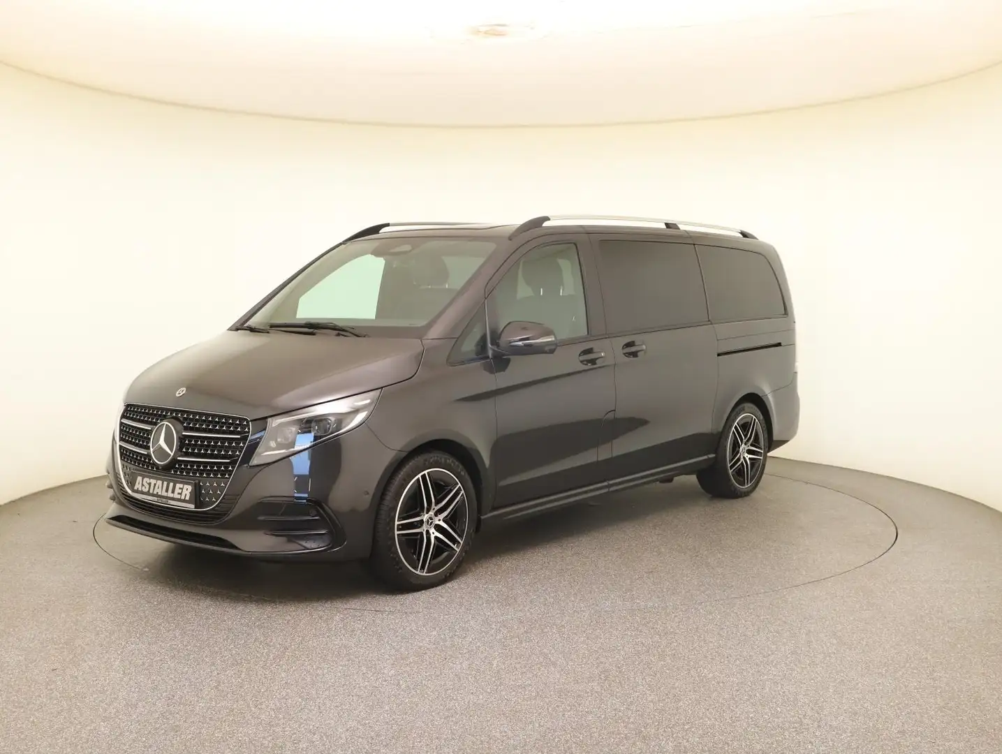 Mercedes-Benz V 250 d Avantgarde Lang L2 AMG+Night+MOPF+Burmes Grau - 2