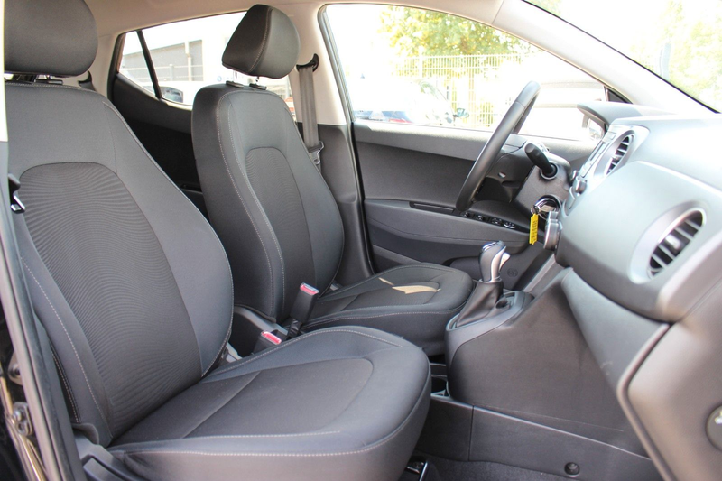 Hyundai i10 1.2 YES!/SHEFT/KLIMA/AUX/USB/BHZ/BT/SHZ/ — photo 13