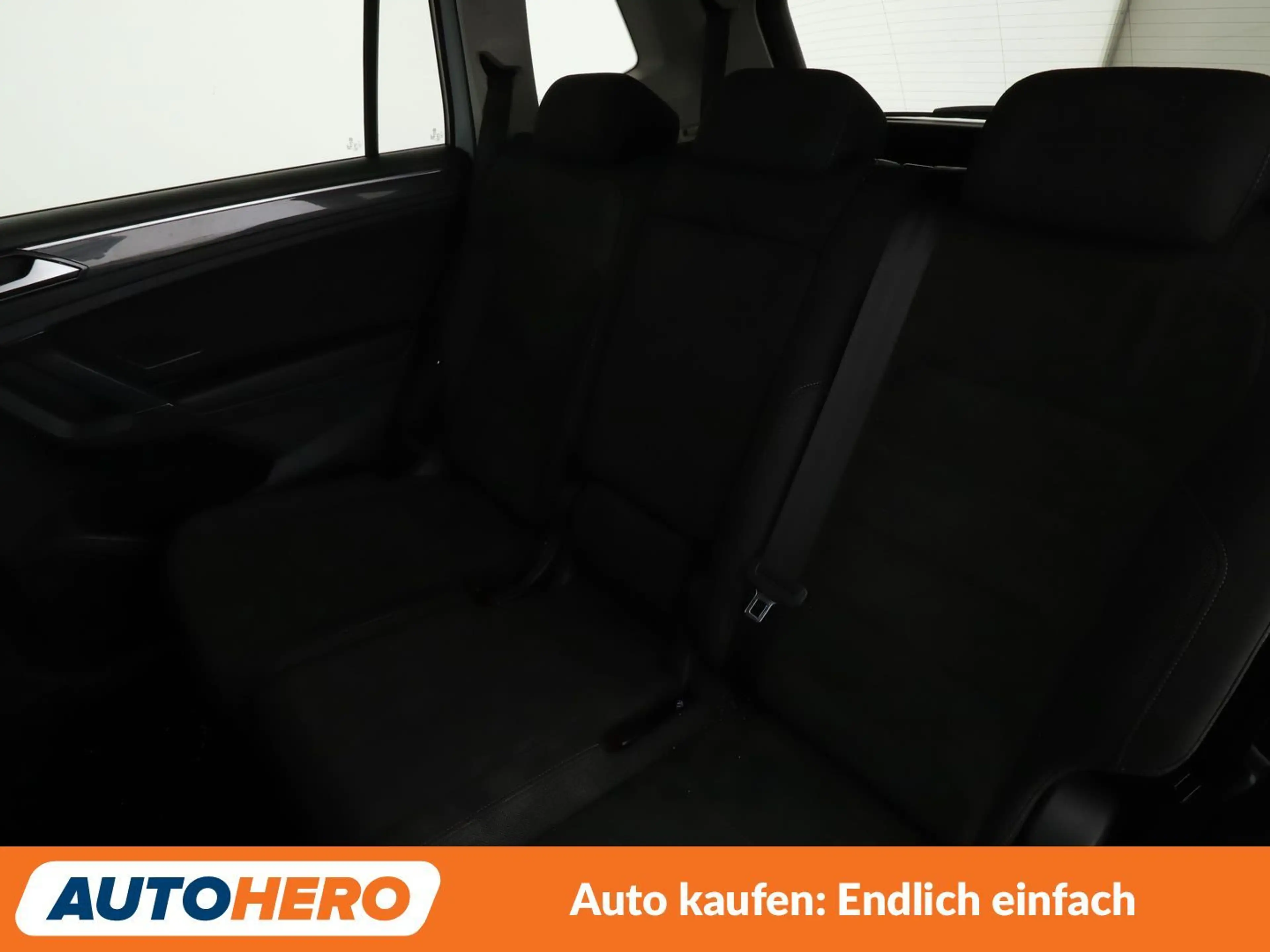 Volkswagen Tiguan Allspace 2.0 TDI Highline 4Motion Aut.*NAVI*LED*ACC*SPUR* — photo 14