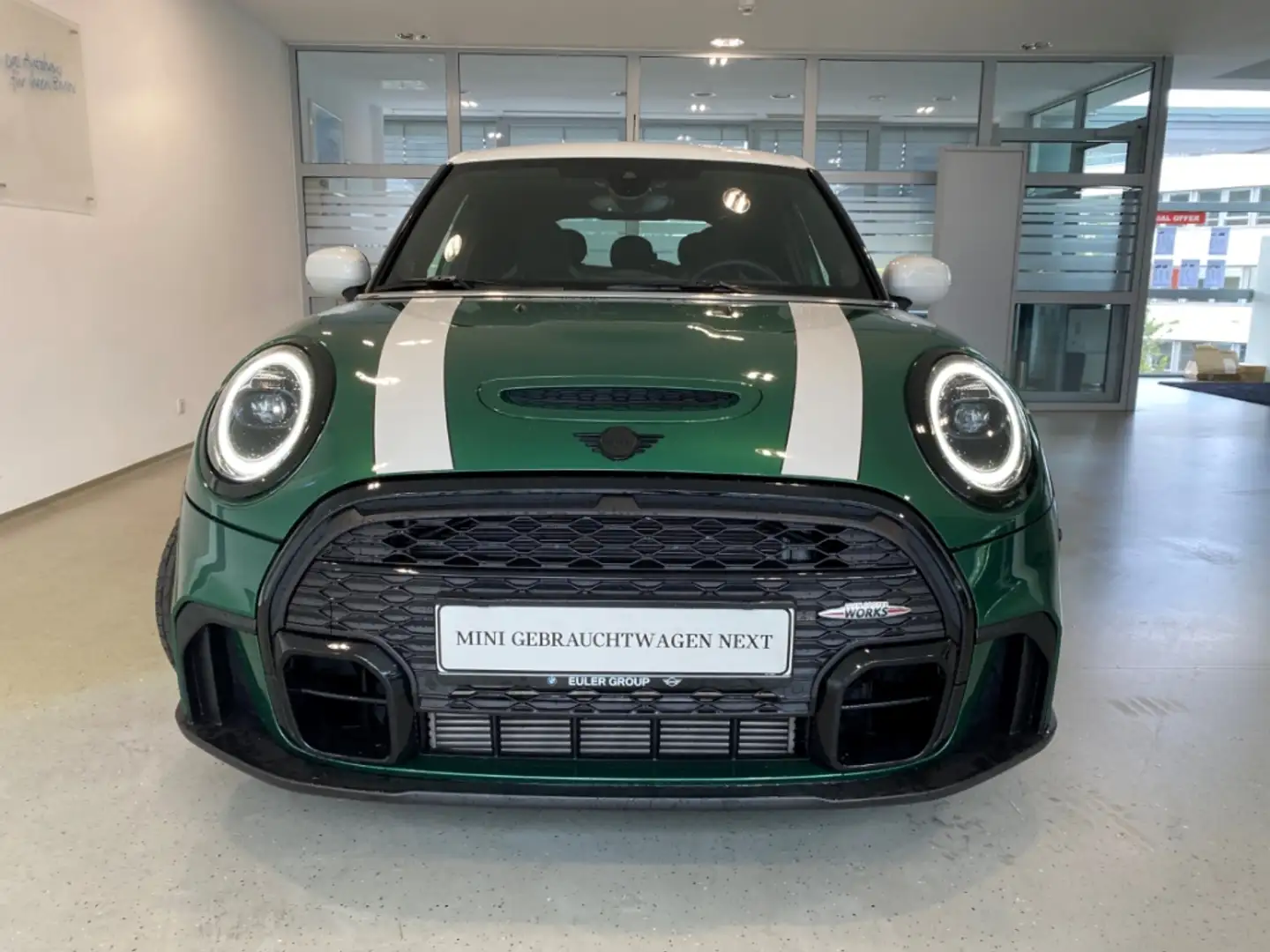 MINI Cooper S A Sommer17'' Pano JCW RKF HUD H/K ParkAss DigiCock Grün - 2