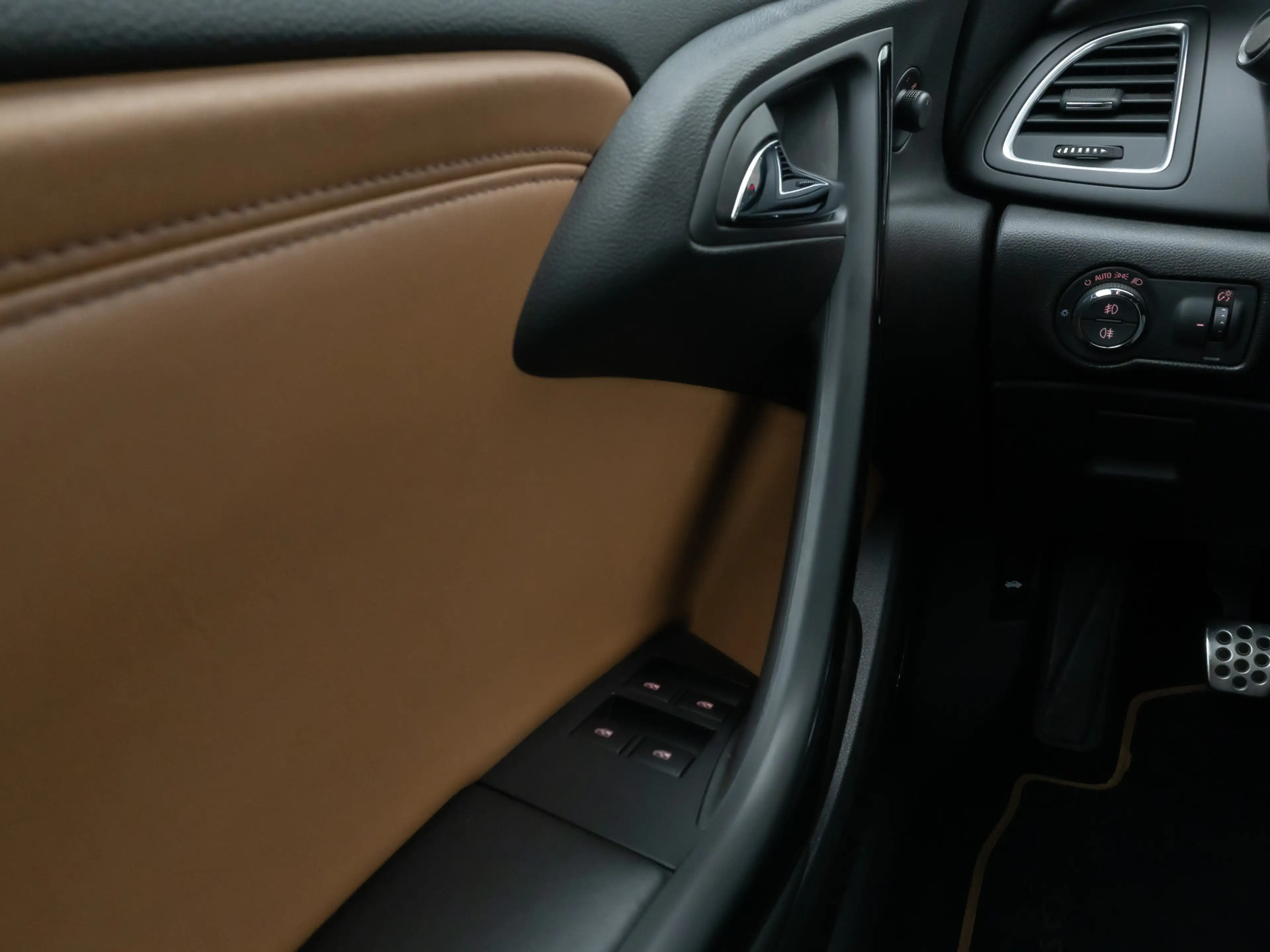 Opel Cascada Innovation ecoFlex Kamera Navi Xenon — photo 32