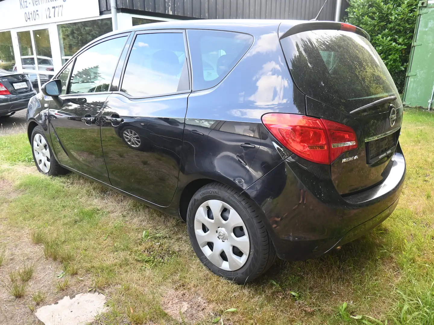 Opel Meriva B 1.4 Edition mit Klima und mehr Schwarz - 2