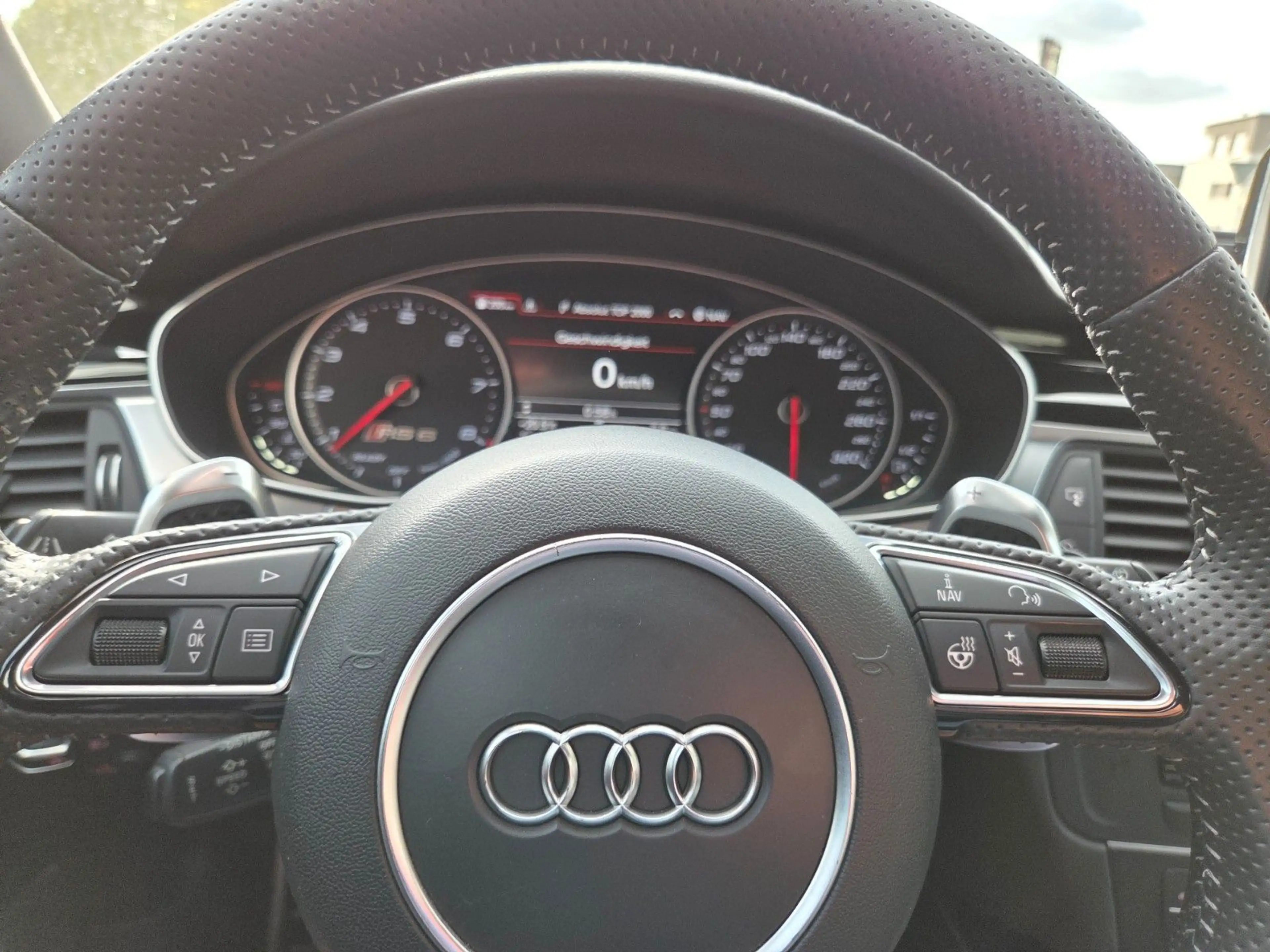 Audi RS6 RS 6 Avant 4.0 TFSI quattro — photo 21