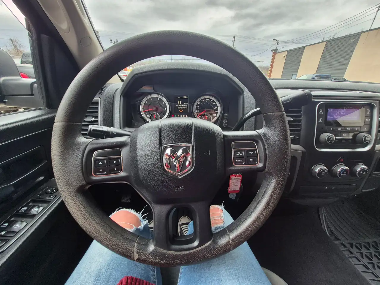 RAM 1500 снимка RAM 1500