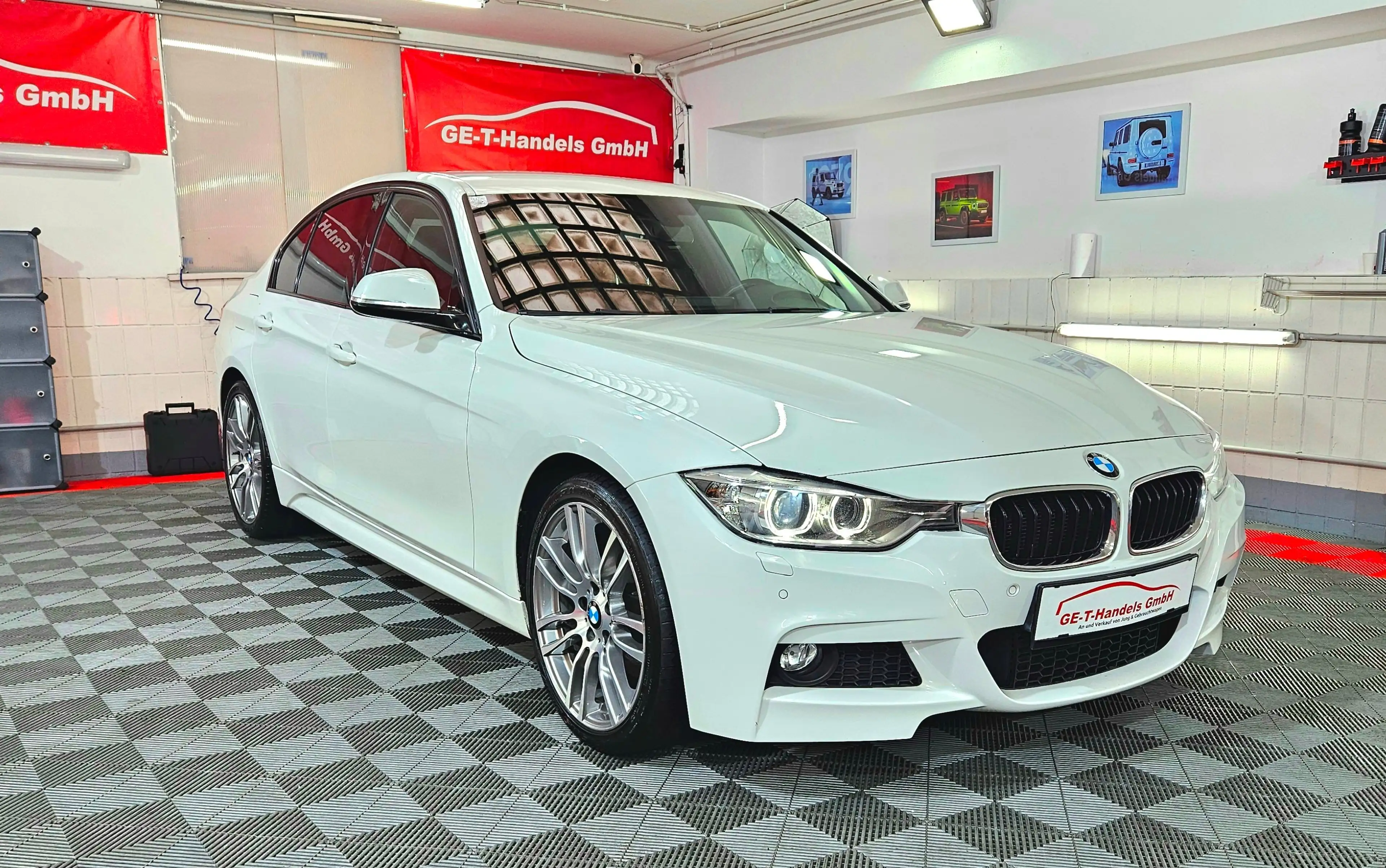 BMW 328 i xDrive M-Paket Aut. LED — photo 8