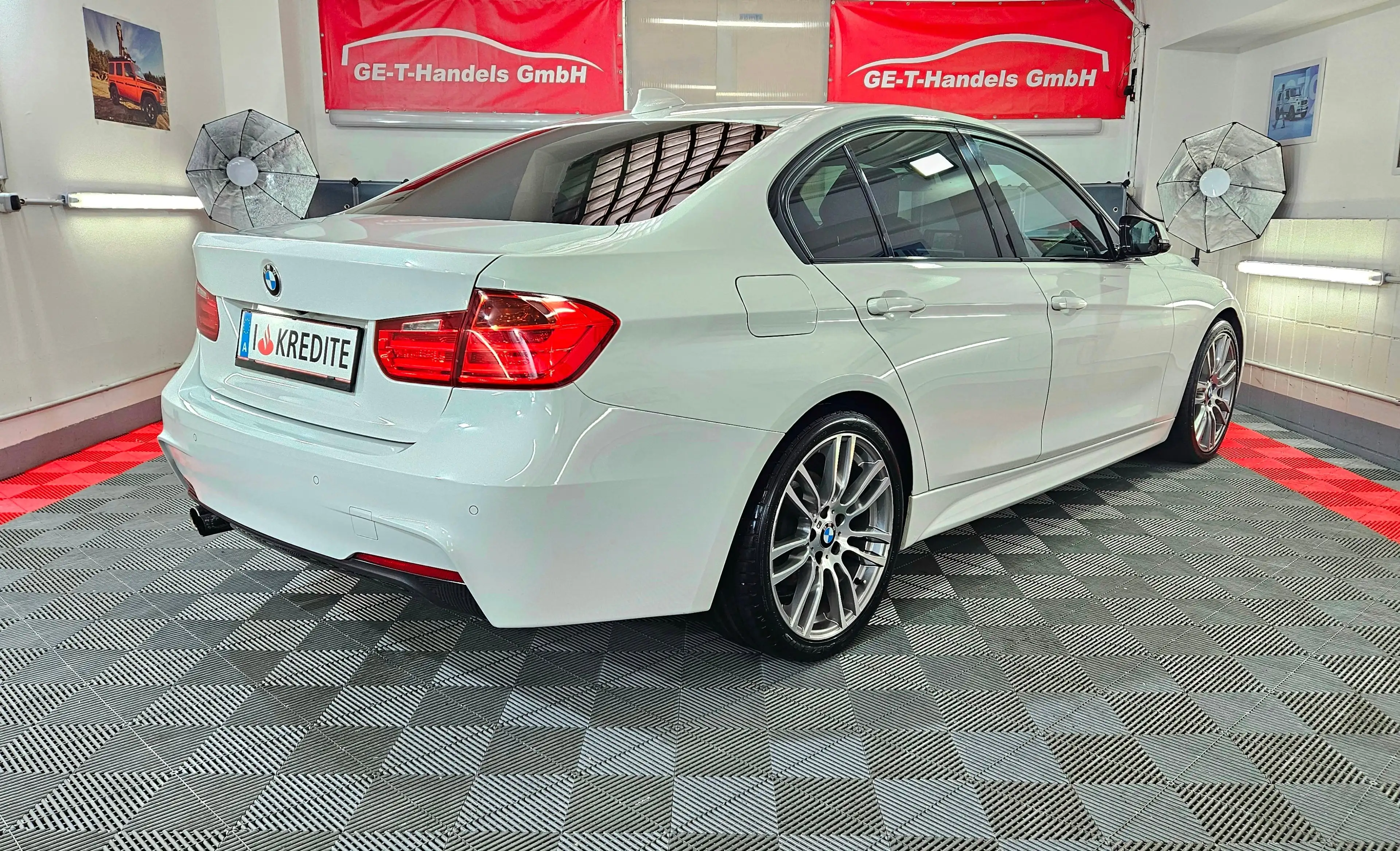 BMW 328 i xDrive M-Paket Aut. LED — photo 13