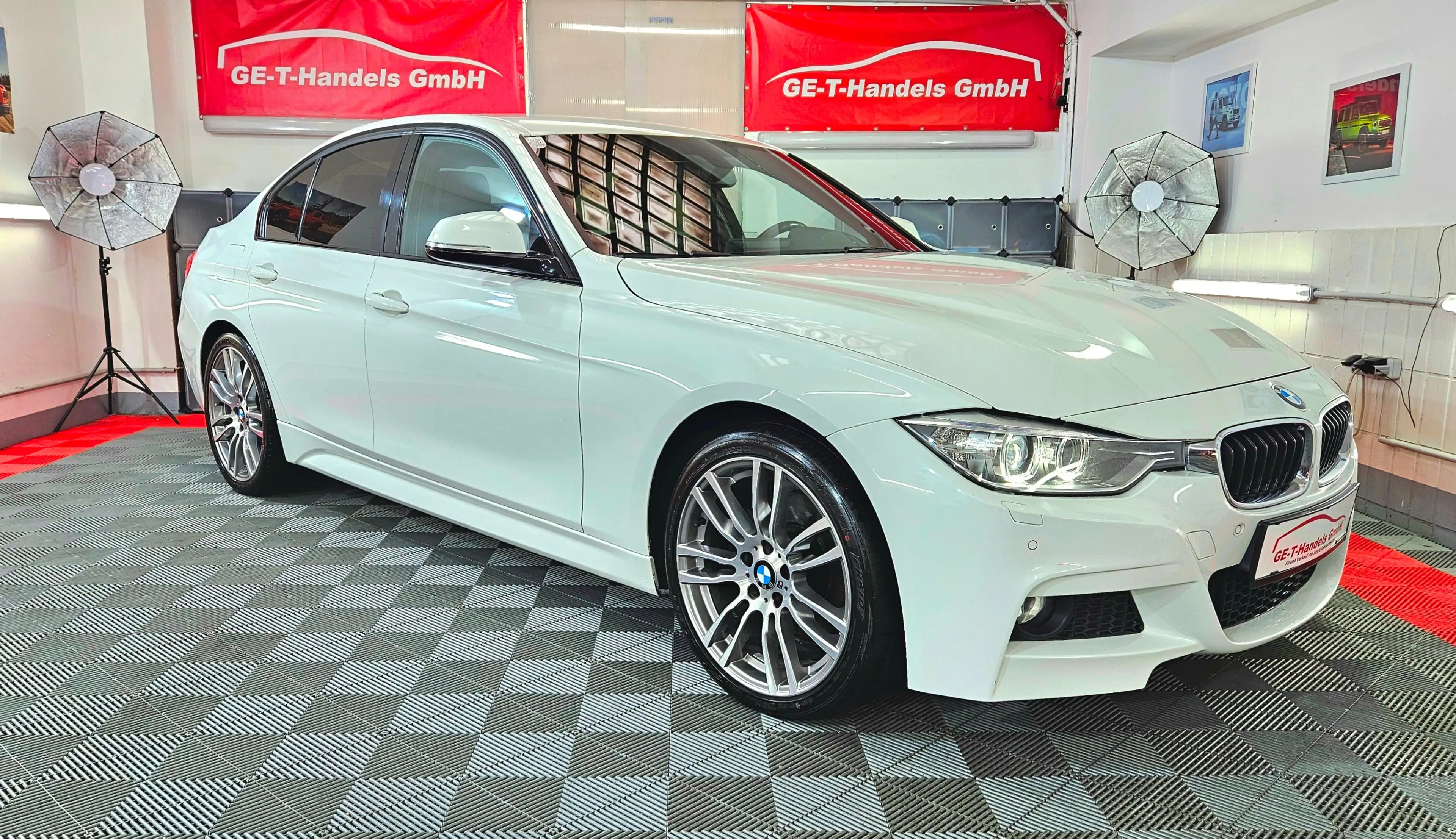BMW 328 i xDrive M-Paket Aut. LED — photo 6