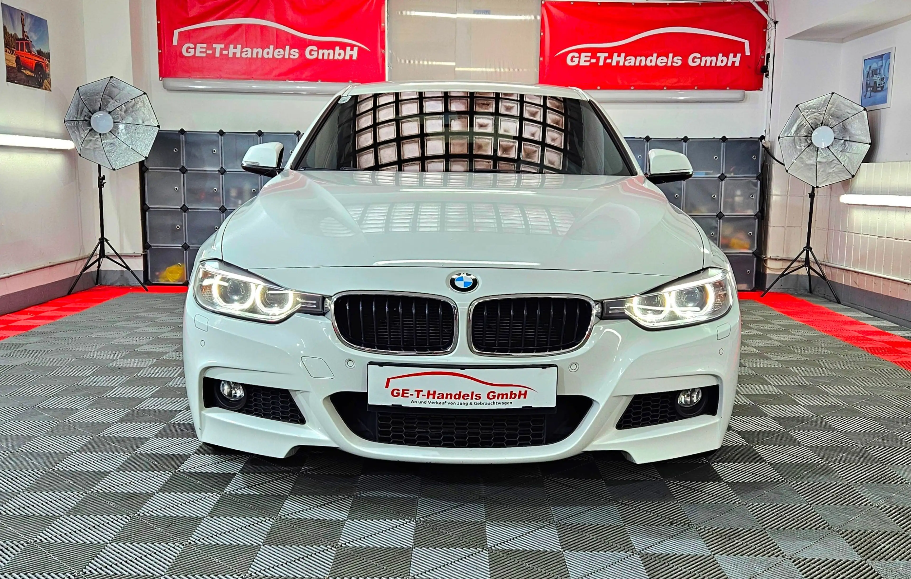 BMW 328 i xDrive M-Paket Aut. LED — photo 7
