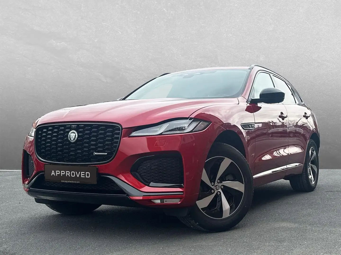 Jaguar F-Pace P400e AWD R-Dynamic S Black Pack / Winter Červená - 1