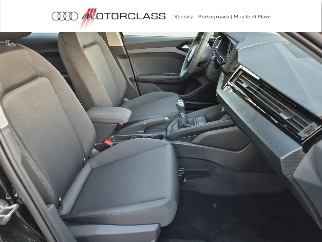 Audi A1 2026 — фото 15