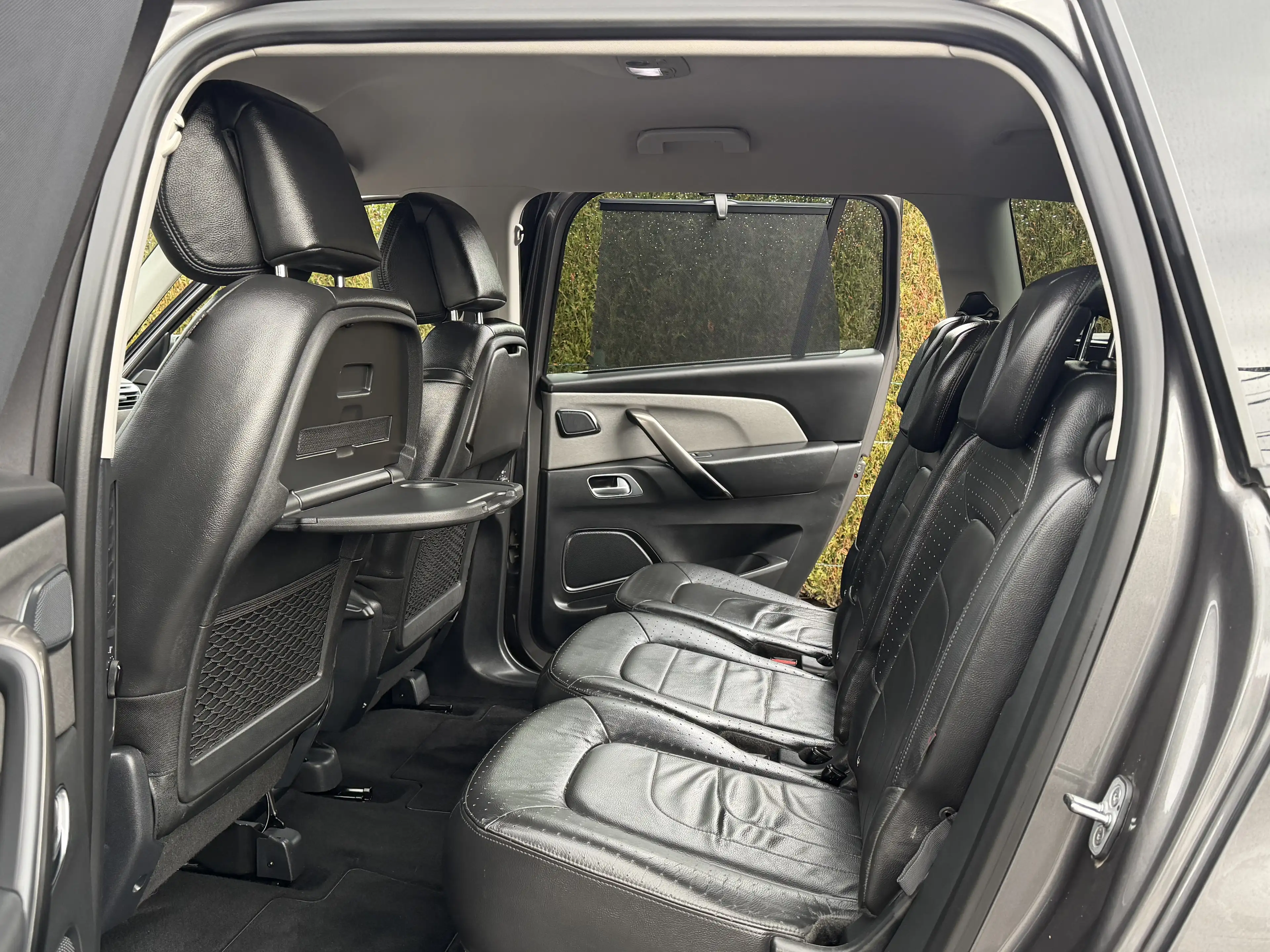 Citroen C4 SpaceTourer 1.5 HDi Exclusive - 7 Places - FULL Options ! — photo 8