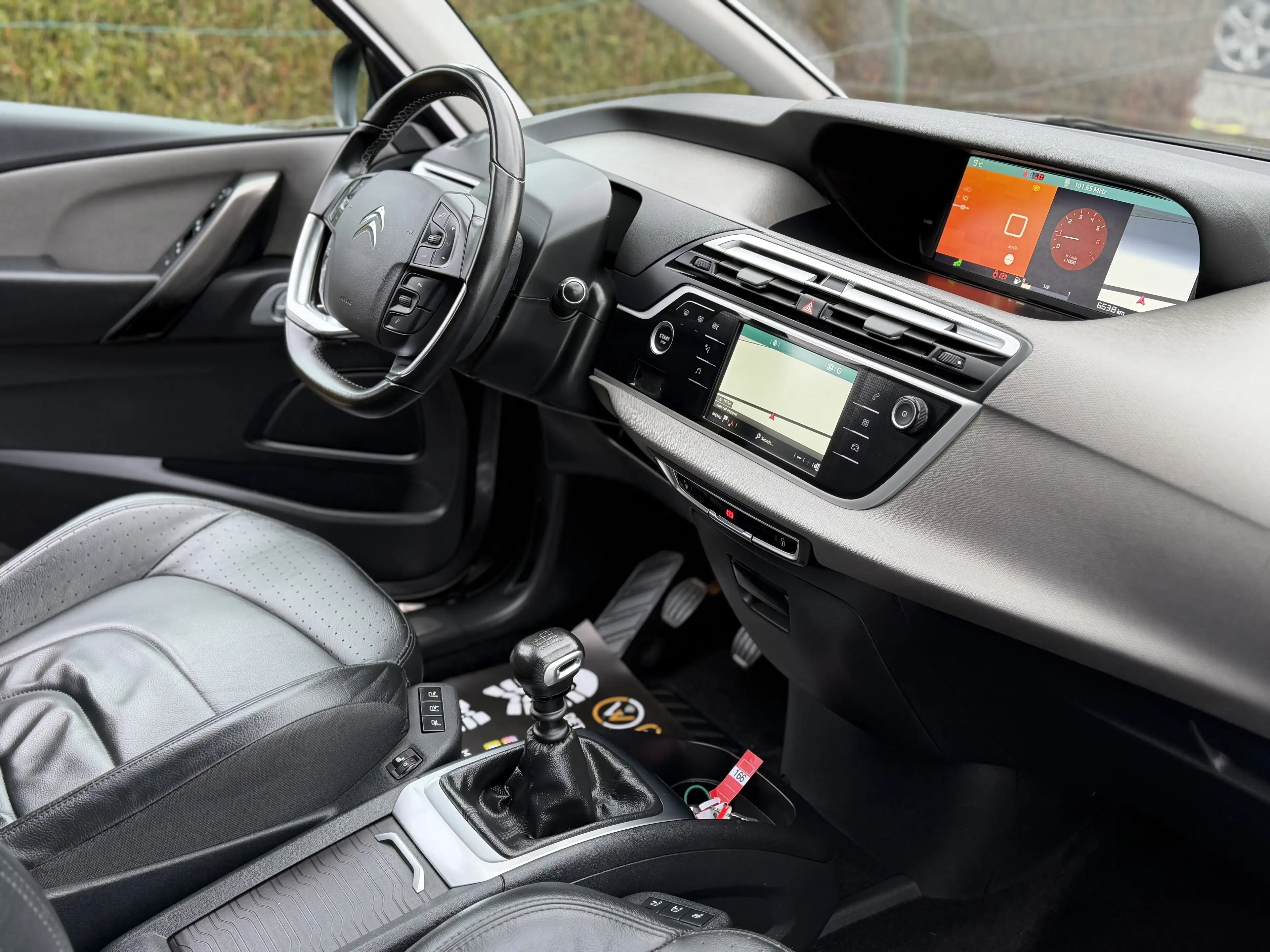 Citroen C4 SpaceTourer 1.5 HDi Exclusive - 7 Places - FULL Options ! — photo 12