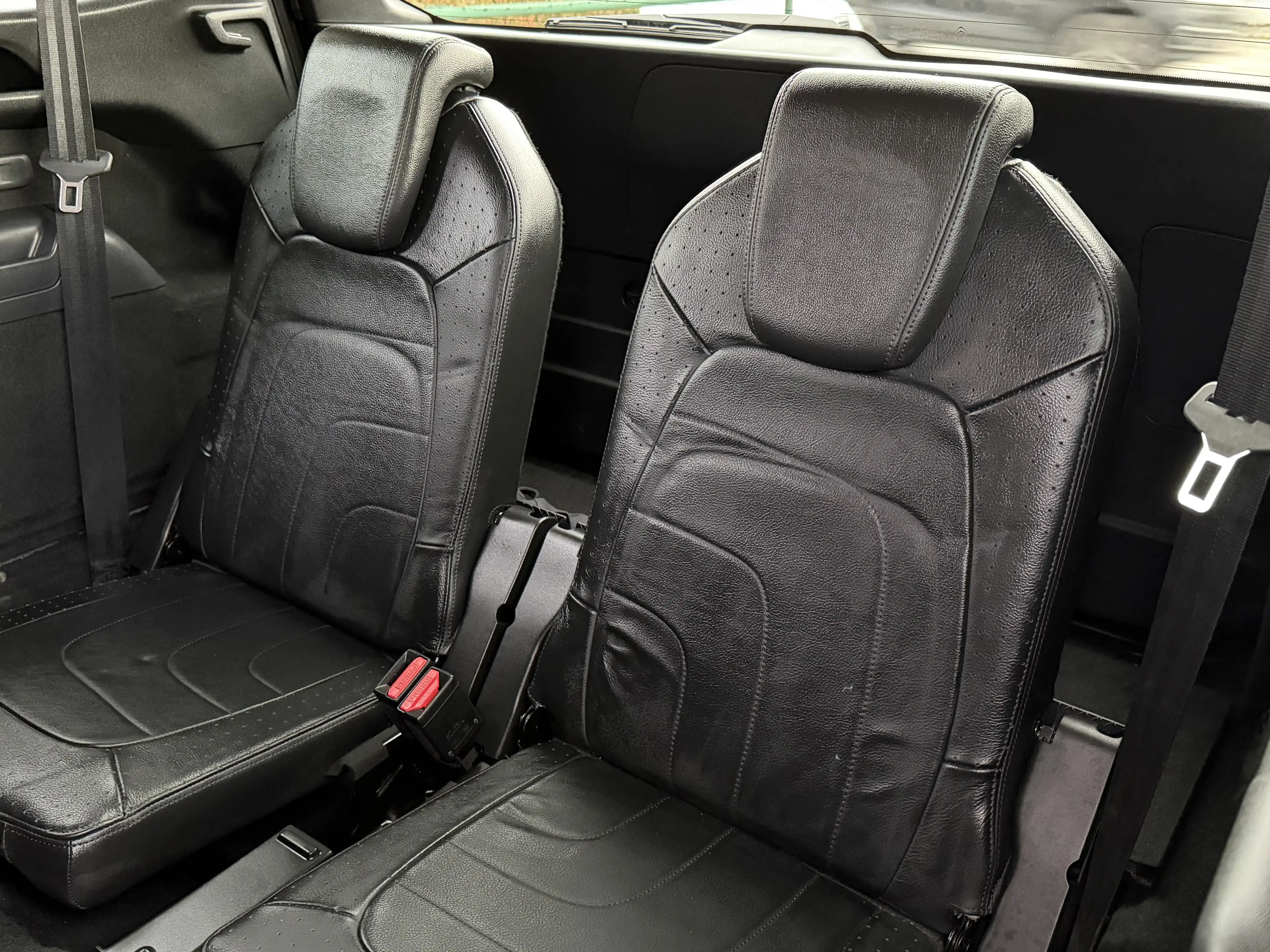 Citroen C4 SpaceTourer 1.5 HDi Exclusive - 7 Places - FULL Options ! — photo 9