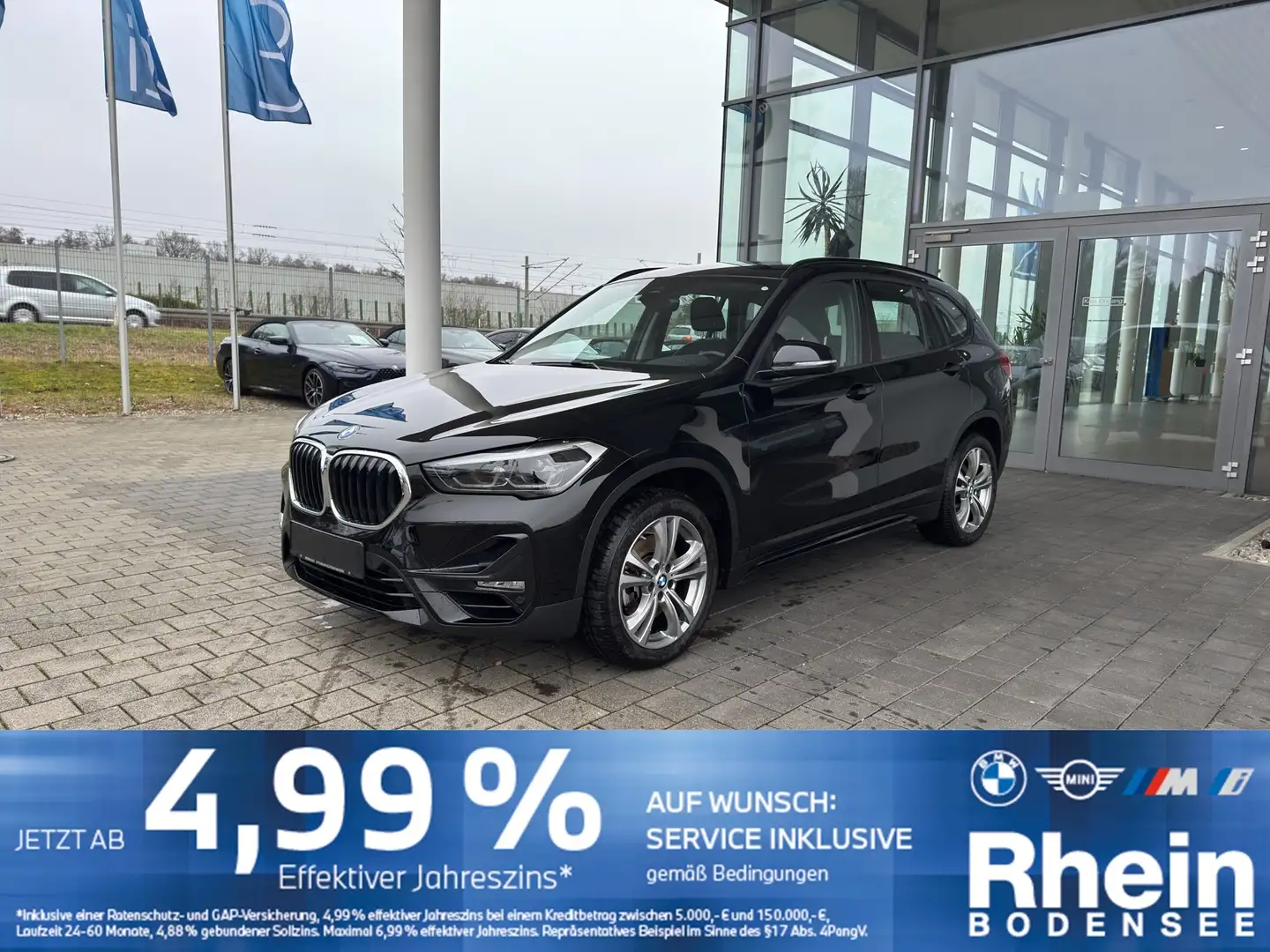 BMW X1 sDrive20i Sport Line AHK Ad.LED 18 Automatik Schwarz - 1