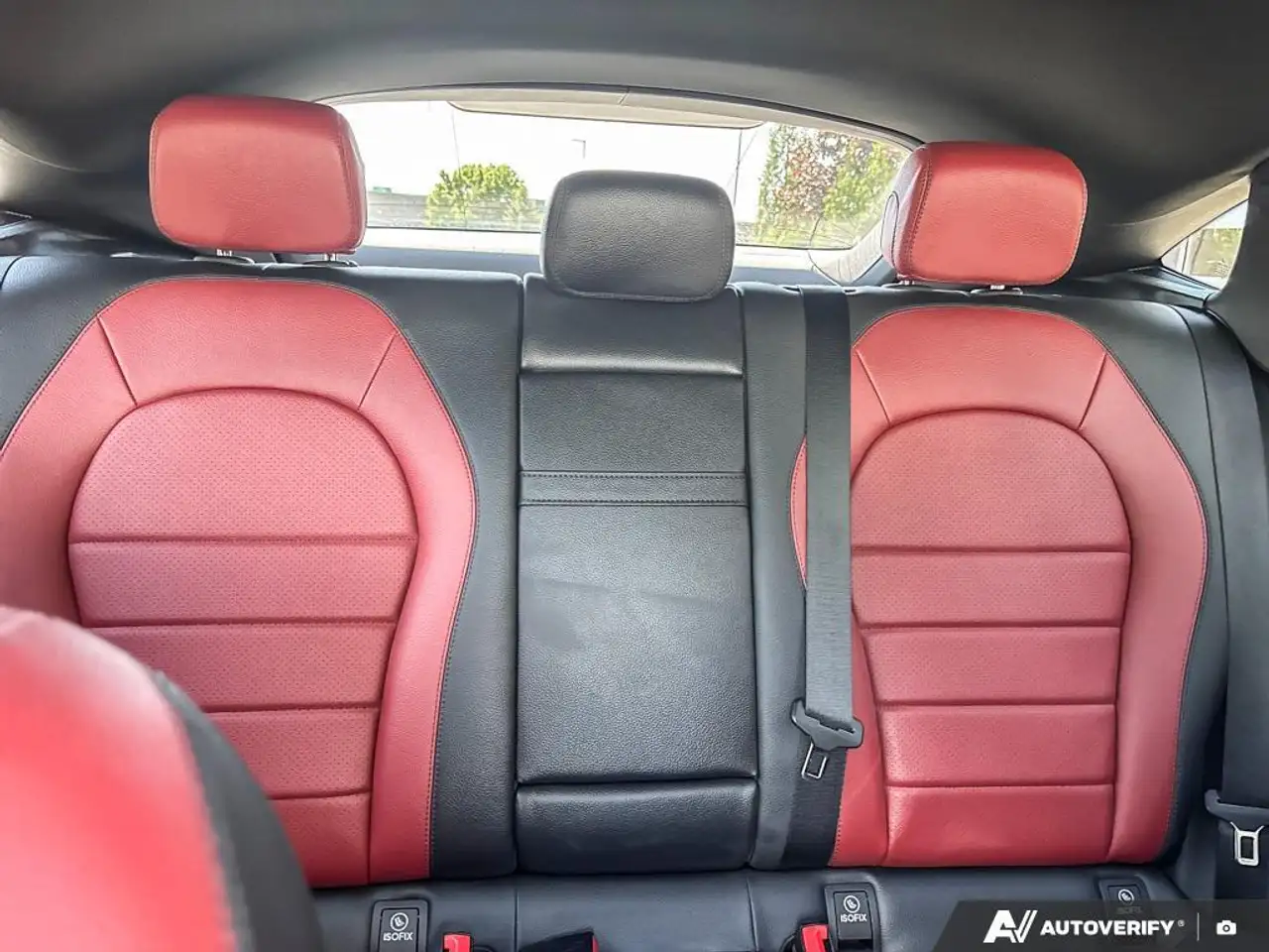 Mercedes-Benz GLC photo Mercedes-Benz GLC