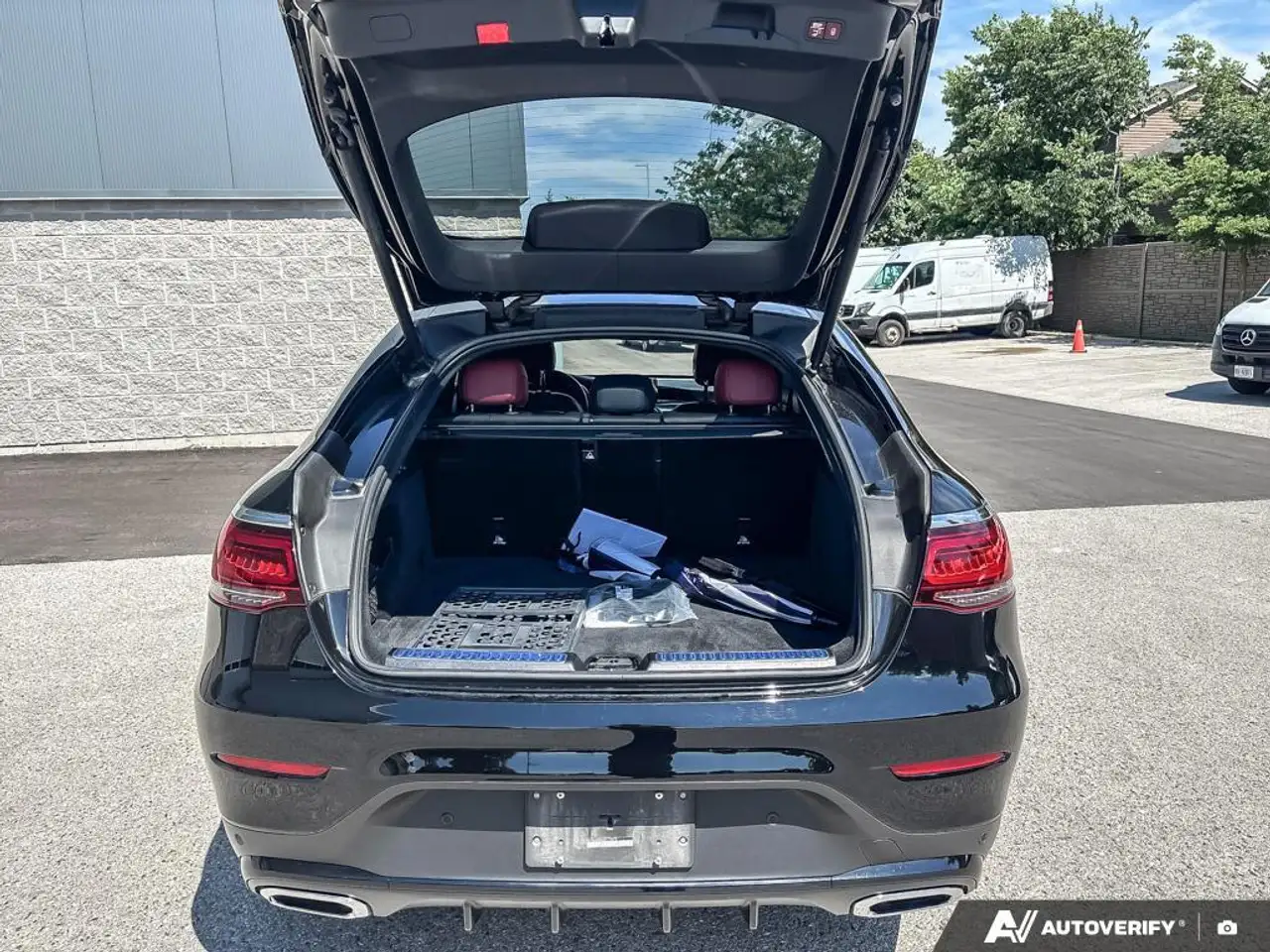 Mercedes-Benz GLC photo Mercedes-Benz GLC
