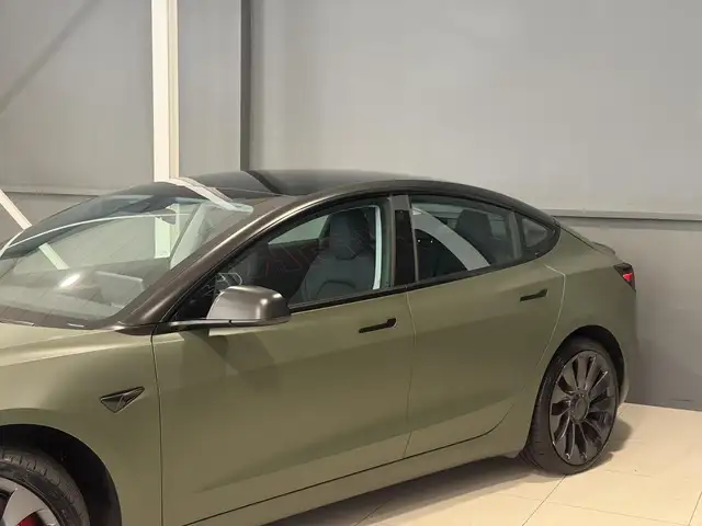 Tesla Model 3 view 12