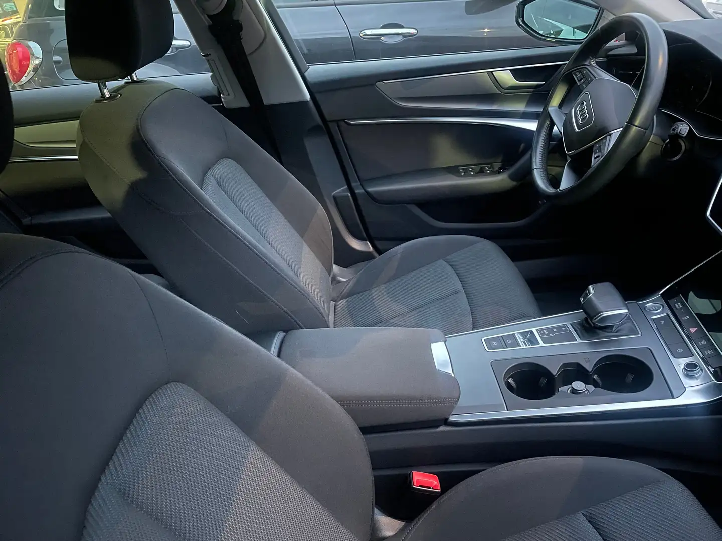 Audi A6 Avant 35 2.0 tdi mhev Design s-tronic Nero - 2