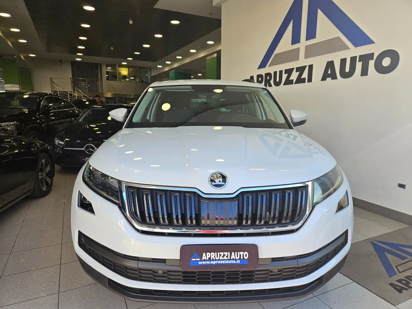 Skoda Kodiaq 2.0 tdi Executive 4x4 NAVI SENSORI Bianco - 1