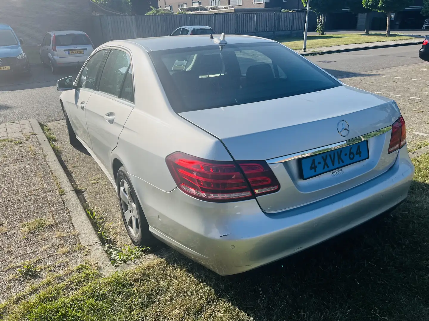 Mercedes-Benz E 220 BlueTEC Ambition Grijs - 2