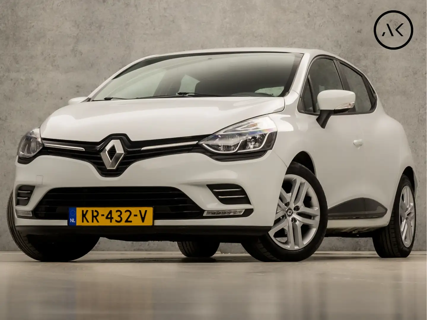 Renault Clio 0.9 TCe Sport (NAVIGATIE, LM VELGEN, CRUISE, SPORT Wit - 1
