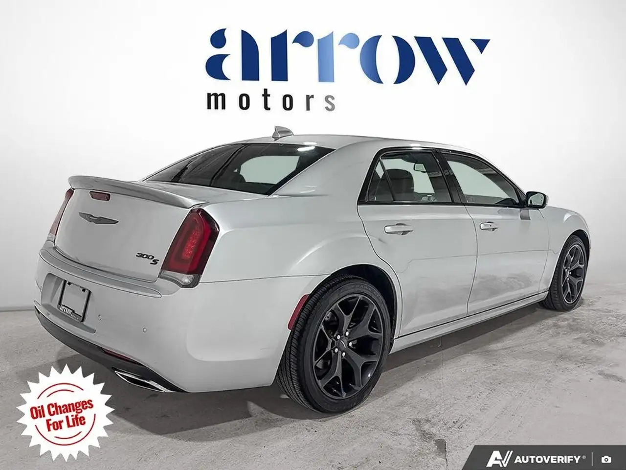Chrysler 300 снимка Chrysler 300