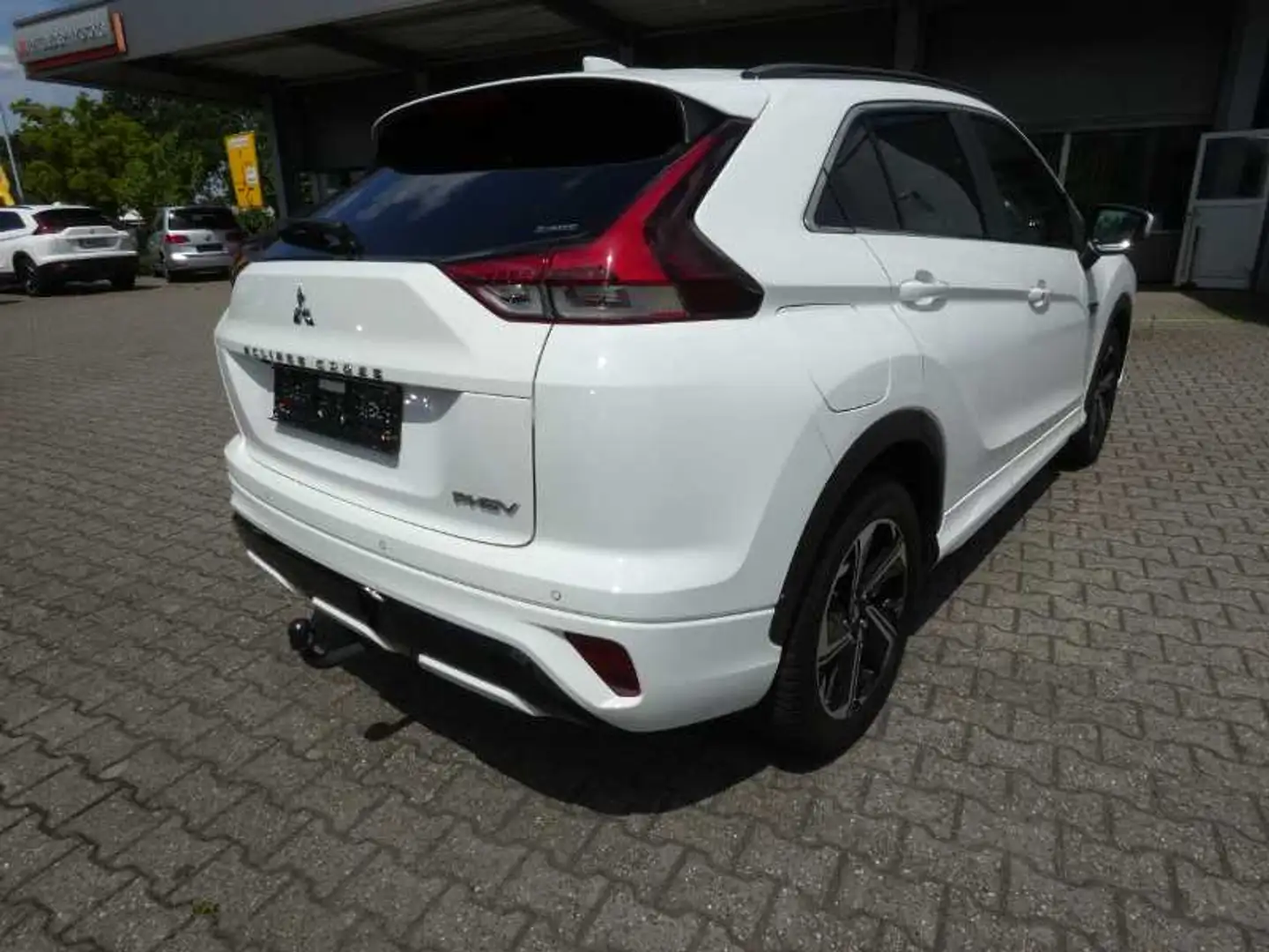 Mitsubishi Eclipse Cross Plug-in Hybrid TOP ,,AHK" Blanco - 2