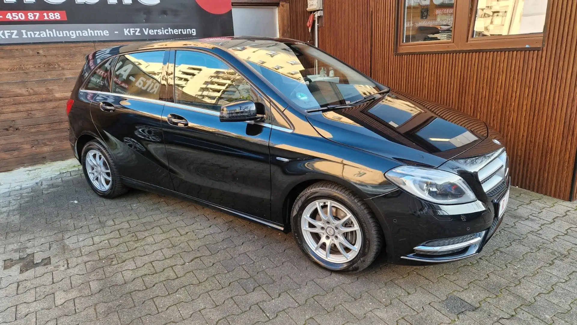 Mercedes-Benz B 200 B B 200 CDI, Automatik, PDC, SHZ Schwarz - 2