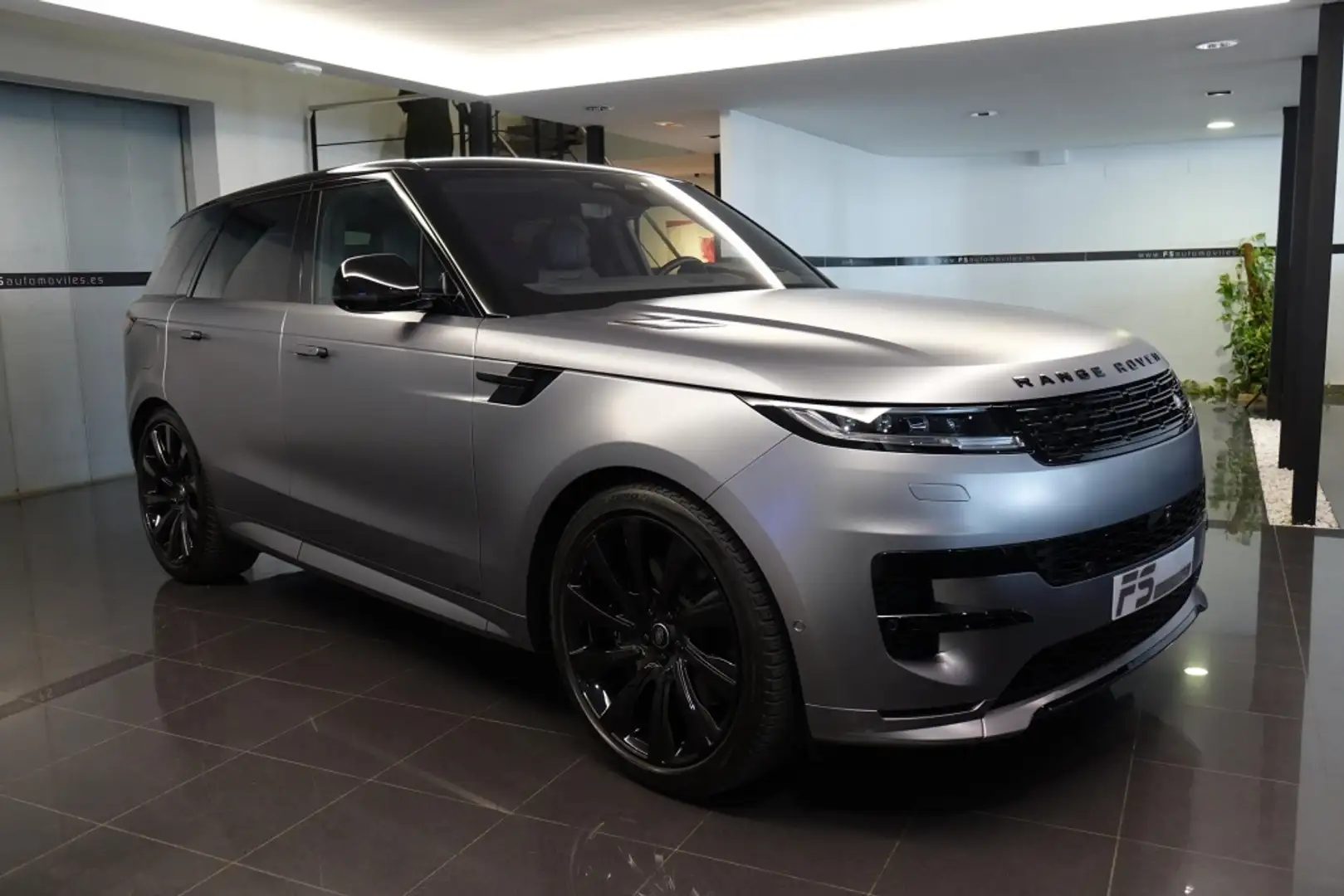Land Rover Range Rover Sport 3.0 i6 PHEV Autobiography 510 Gris - 1