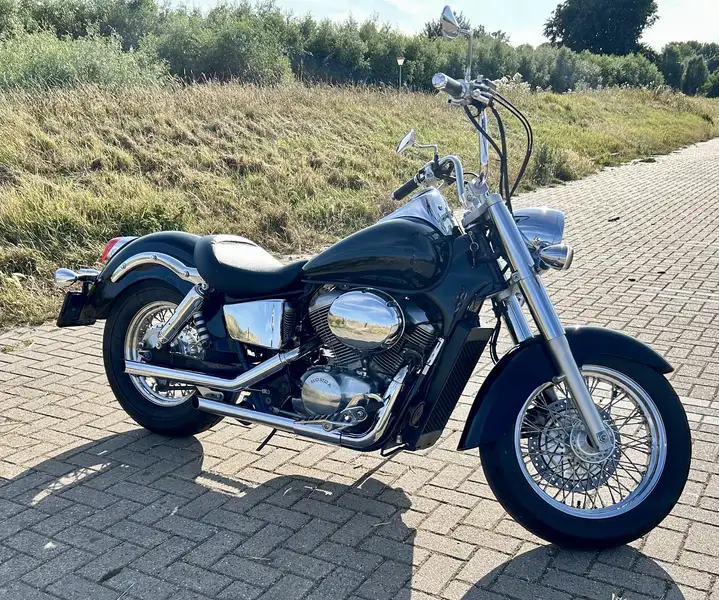 Honda Shadow 750 - foto 5