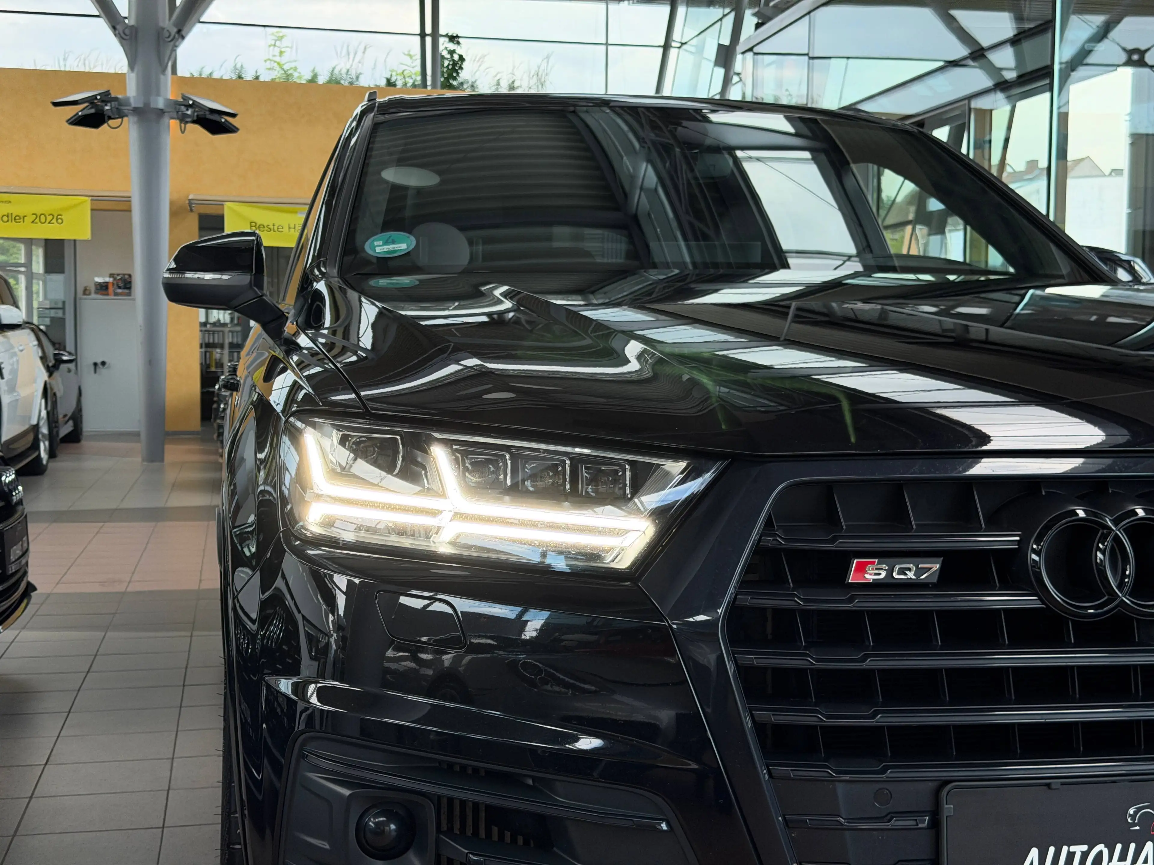 Audi SQ7 4.0 TDI Keramik Matrix Carbon Bose HUD Keyless 22" — photo 14