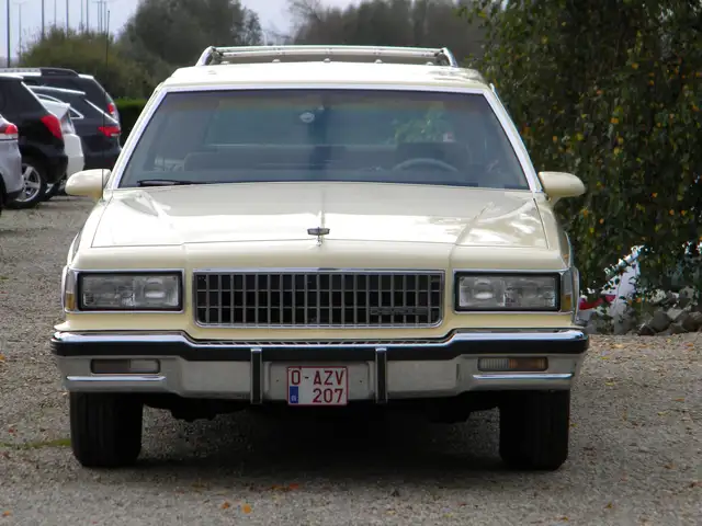 Chevrolet Caprice Classic Estate Old timer  15990 €